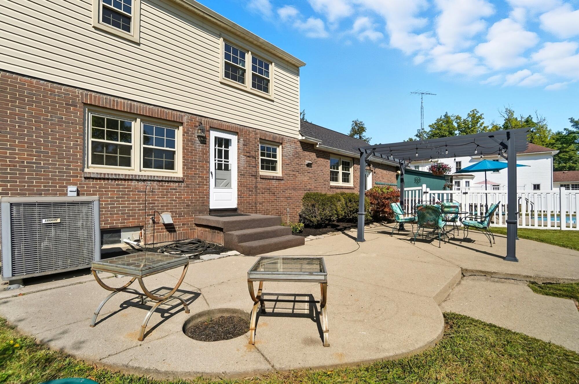 144 Bird Road, Springfield, Ohio 45505