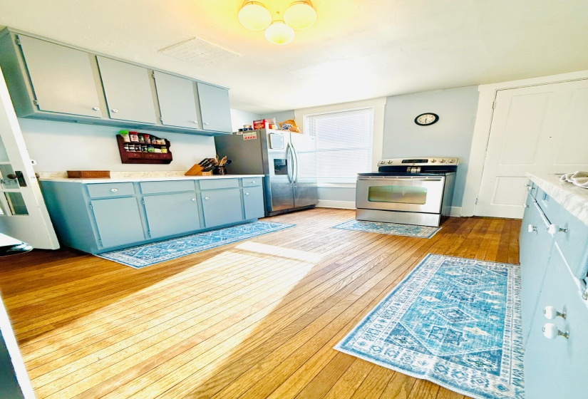 KITCHEN (2)