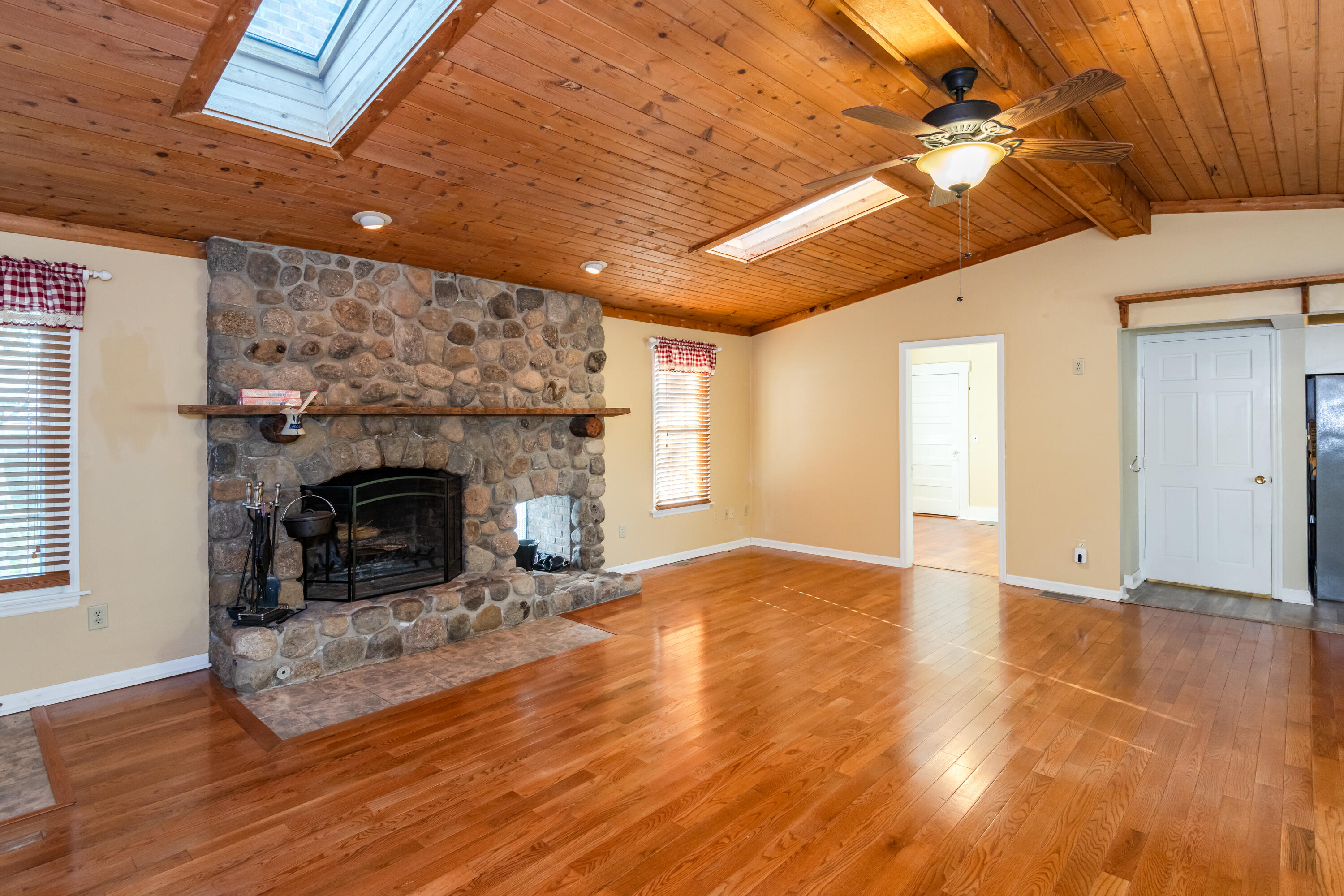 559 Broadway Street, Tipp City, Ohio 45371