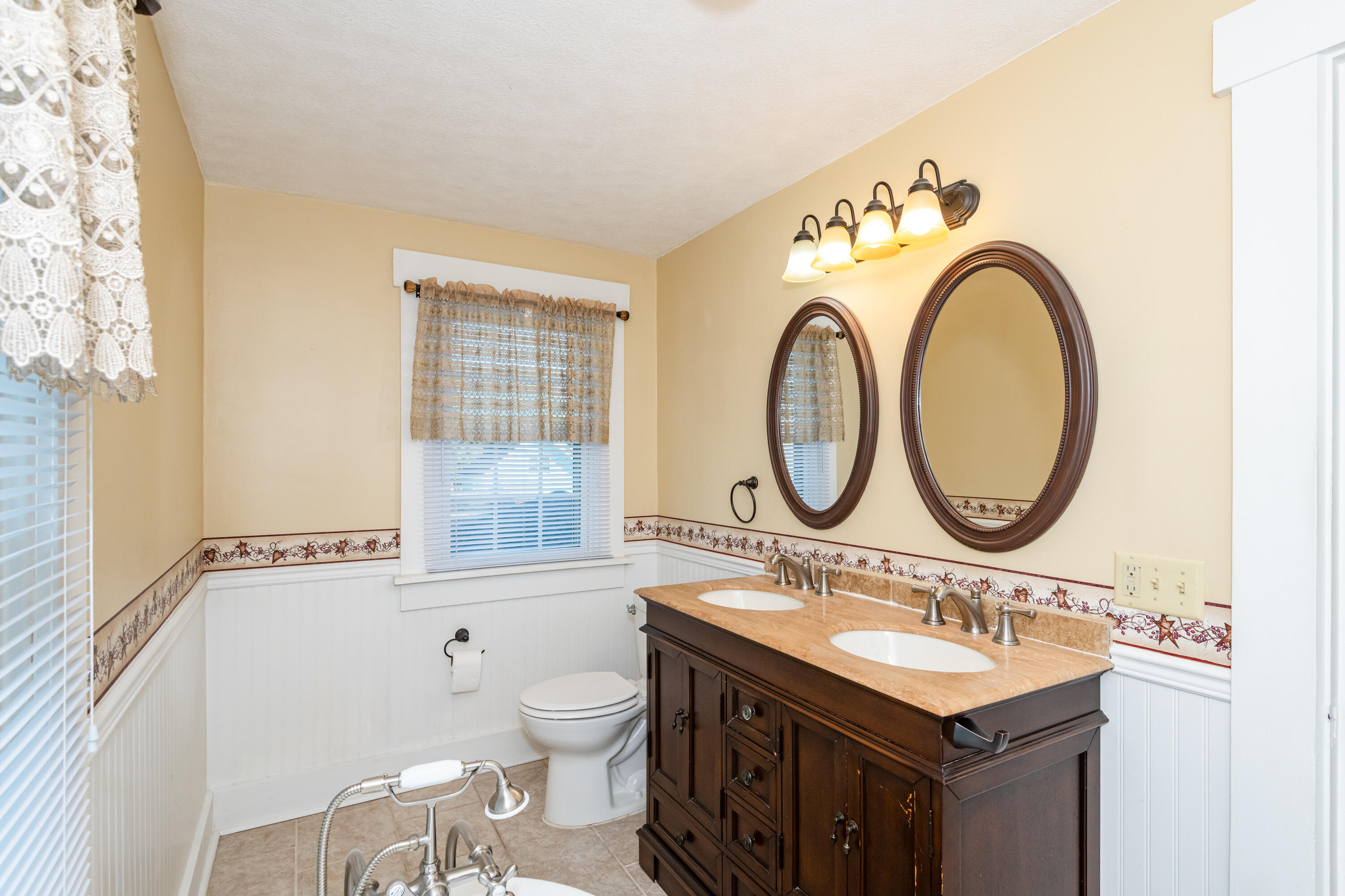 559 Broadway Street, Tipp City, Ohio 45371