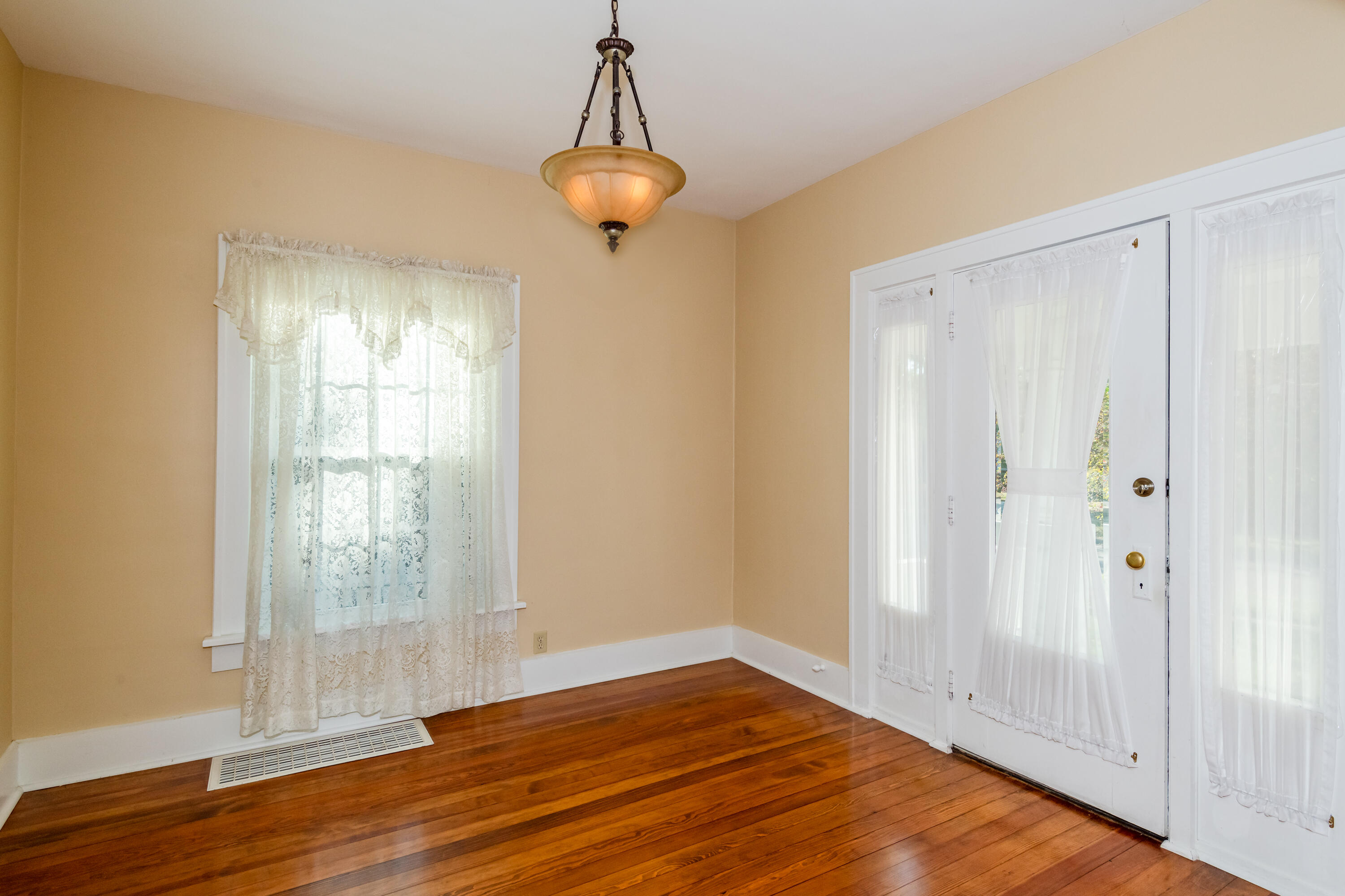 559 Broadway Street, Tipp City, Ohio 45371