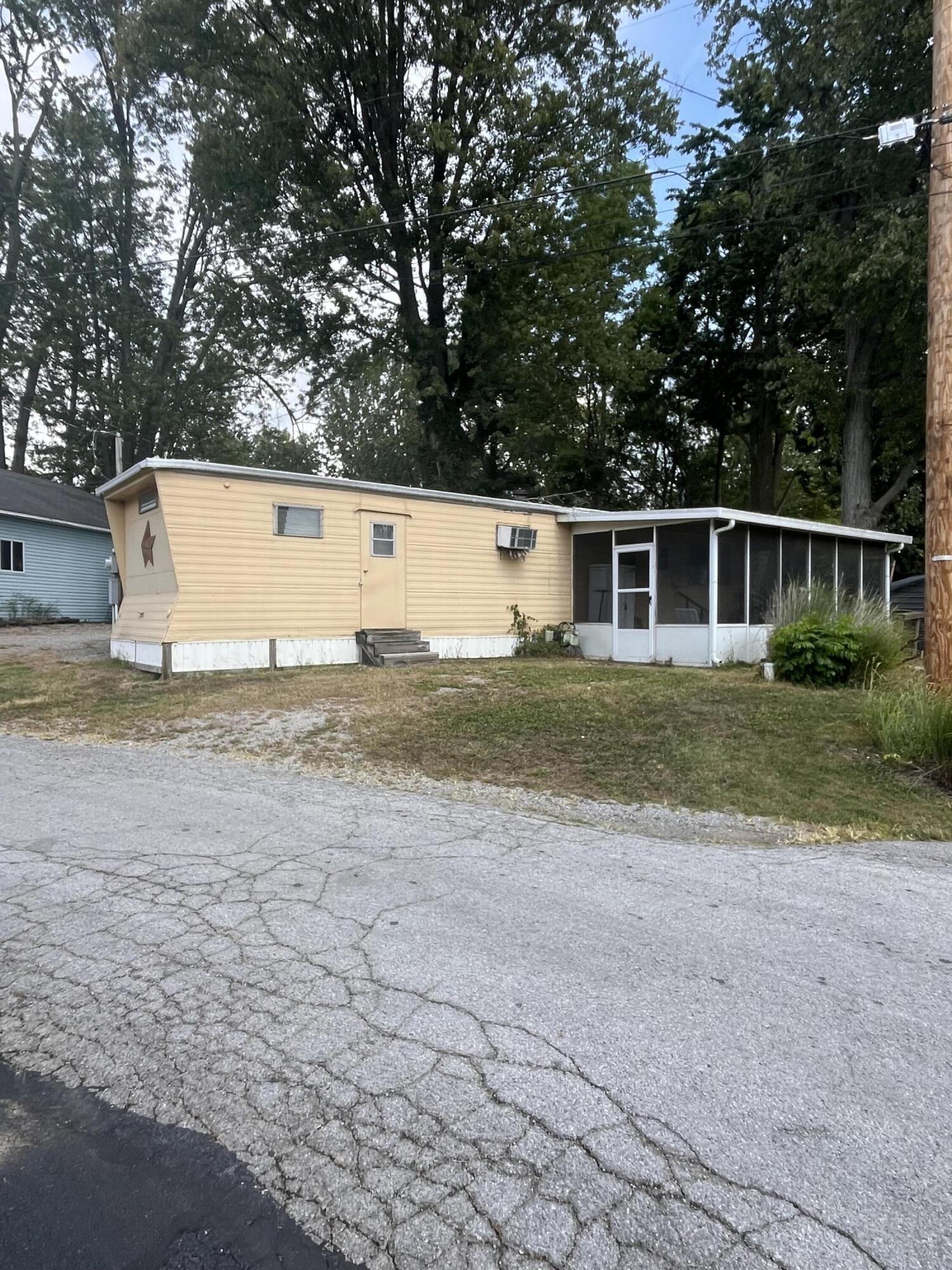 9246 Elm Drive, Lakeview, Ohio 43331