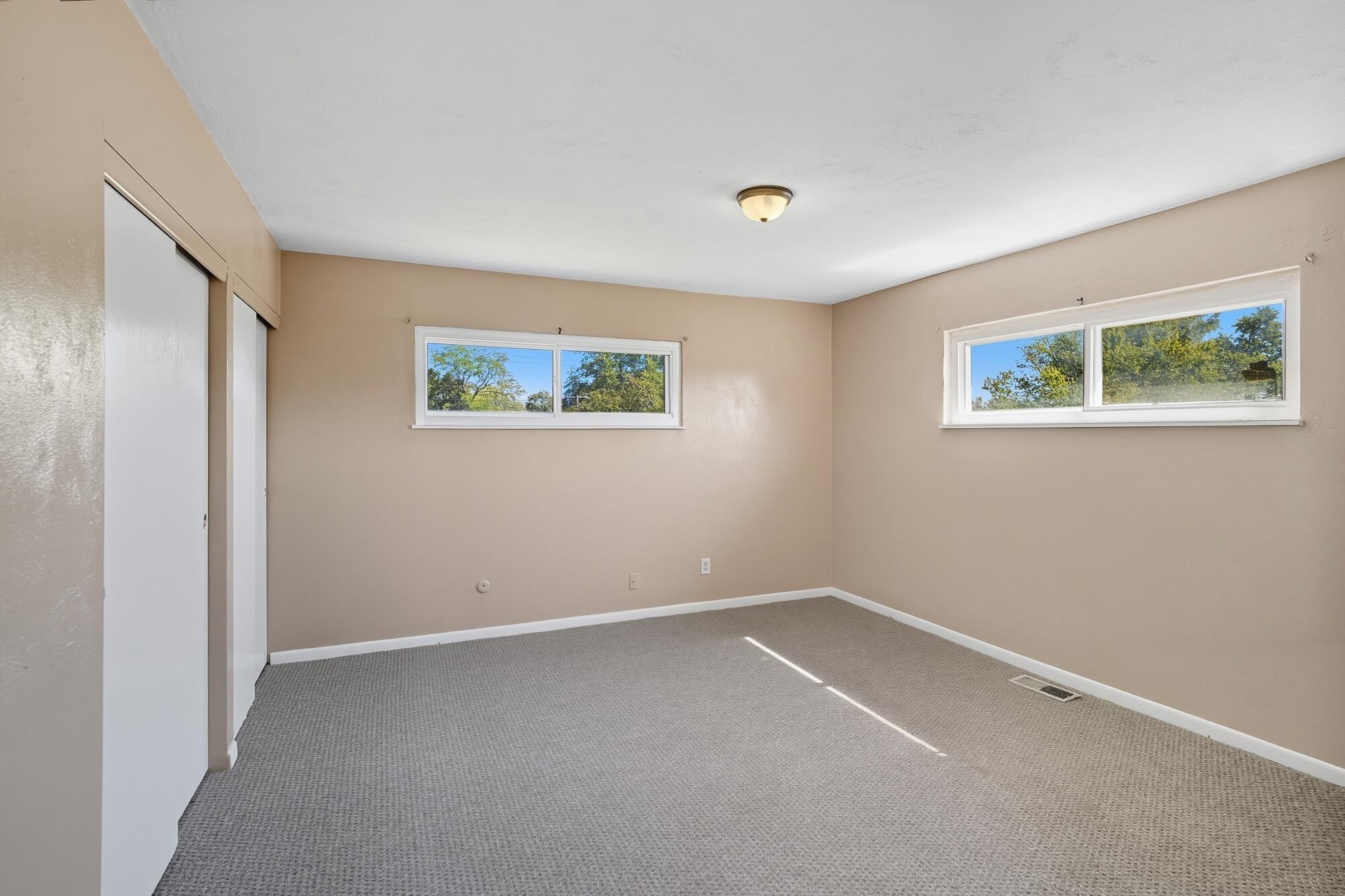 2216 Iroquois Street, Springfield, Ohio 45506