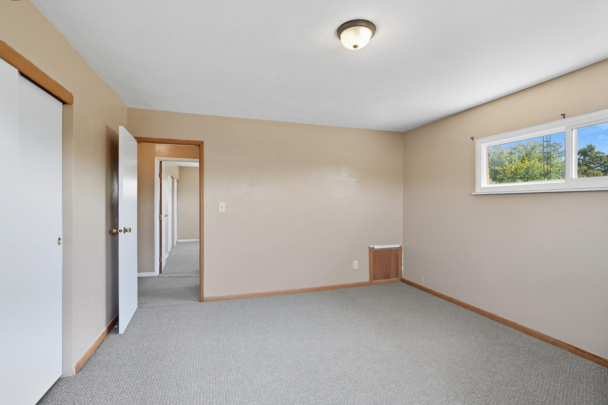 2216 Iroquois Street, Springfield, Ohio 45506