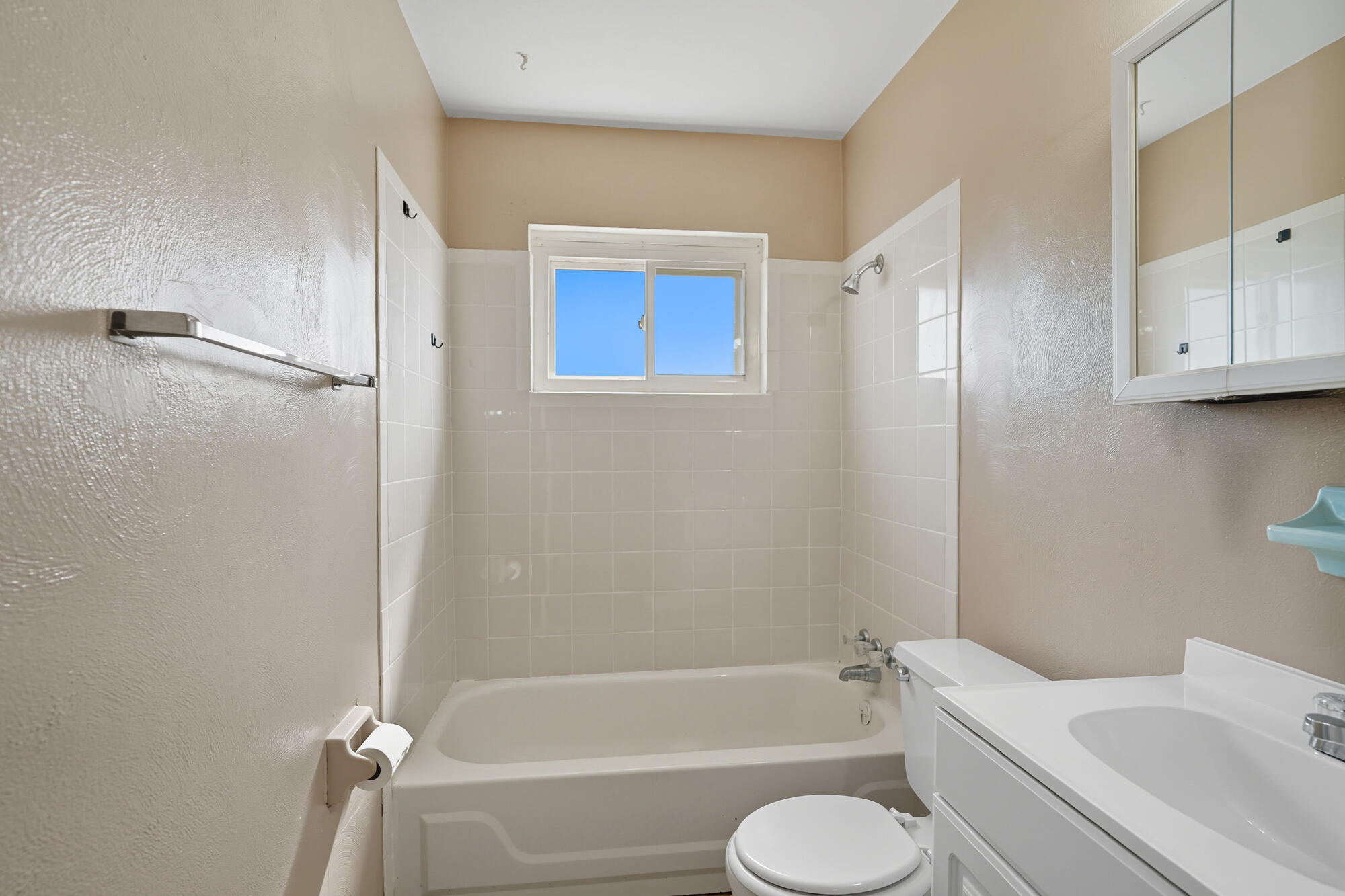 2216 Iroquois Street, Springfield, Ohio 45506
