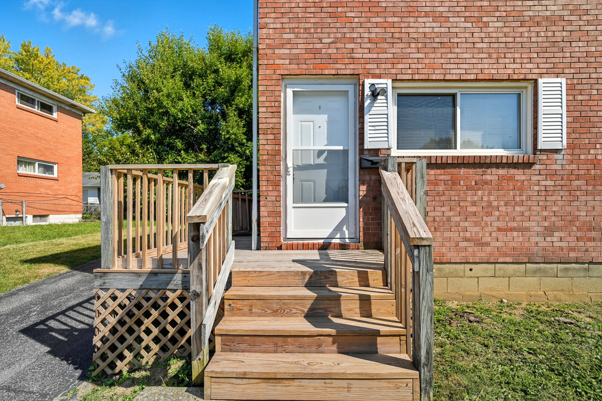 2216 Iroquois Street, Springfield, Ohio 45506