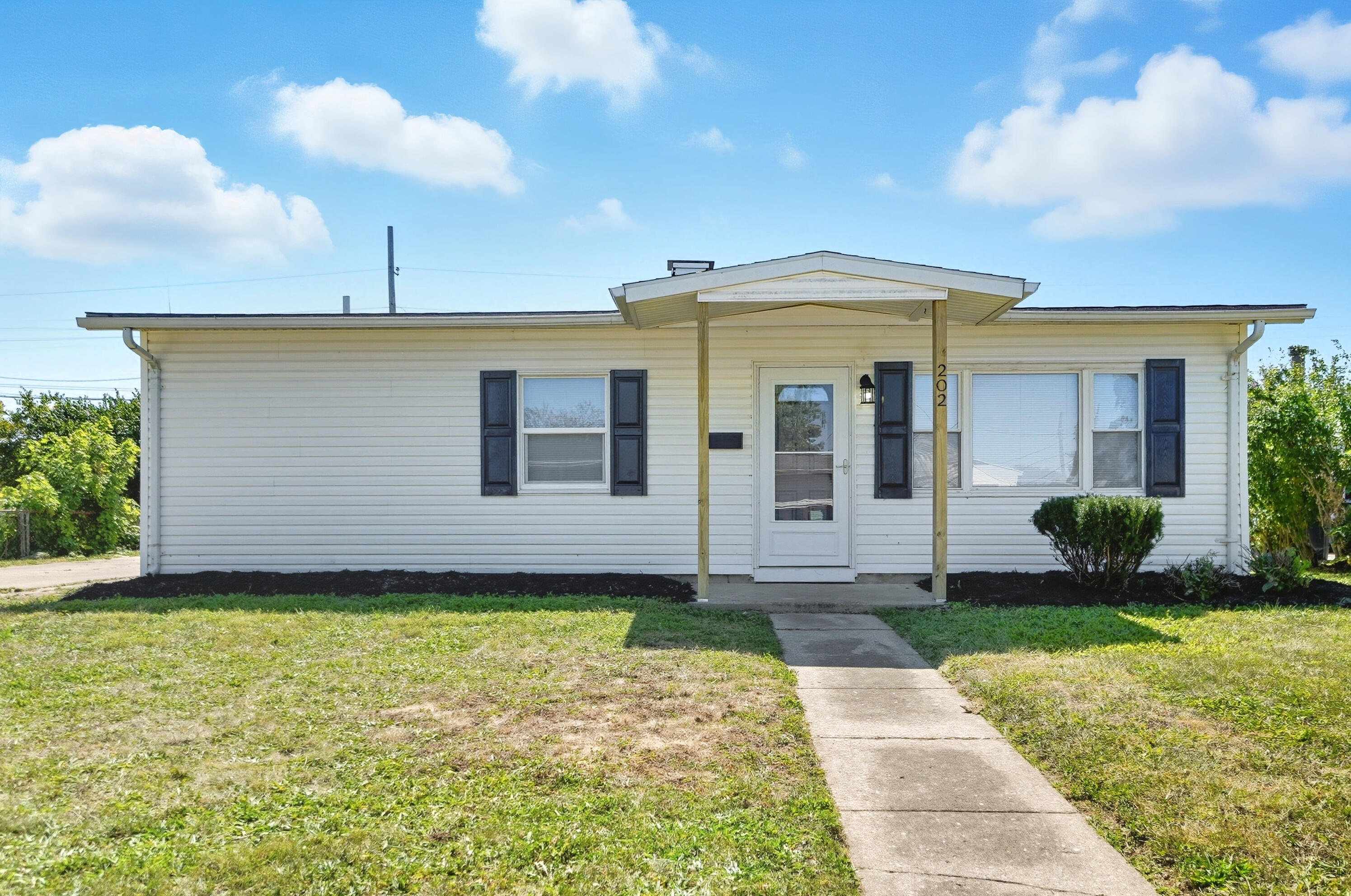 202 Fenwick Drive, New Carlisle, Ohio 45344