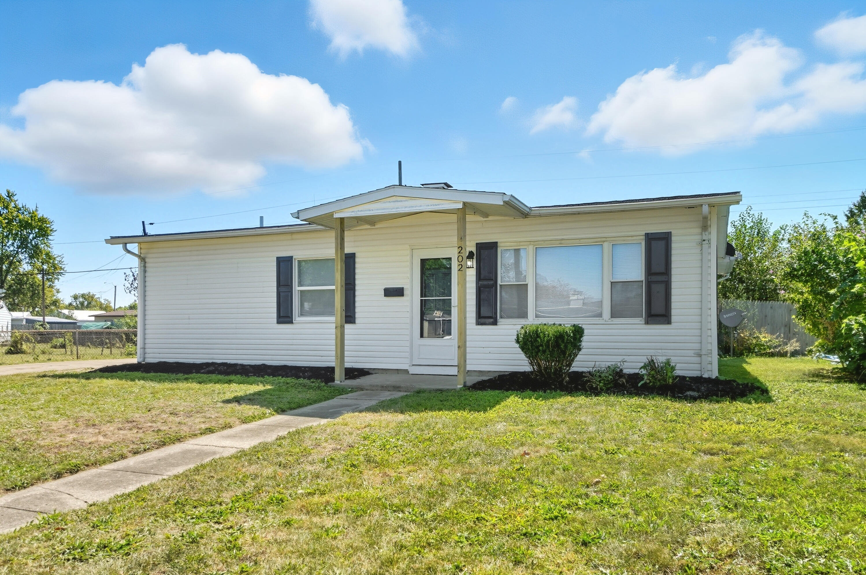 202 Fenwick Drive, New Carlisle, Ohio 45344
