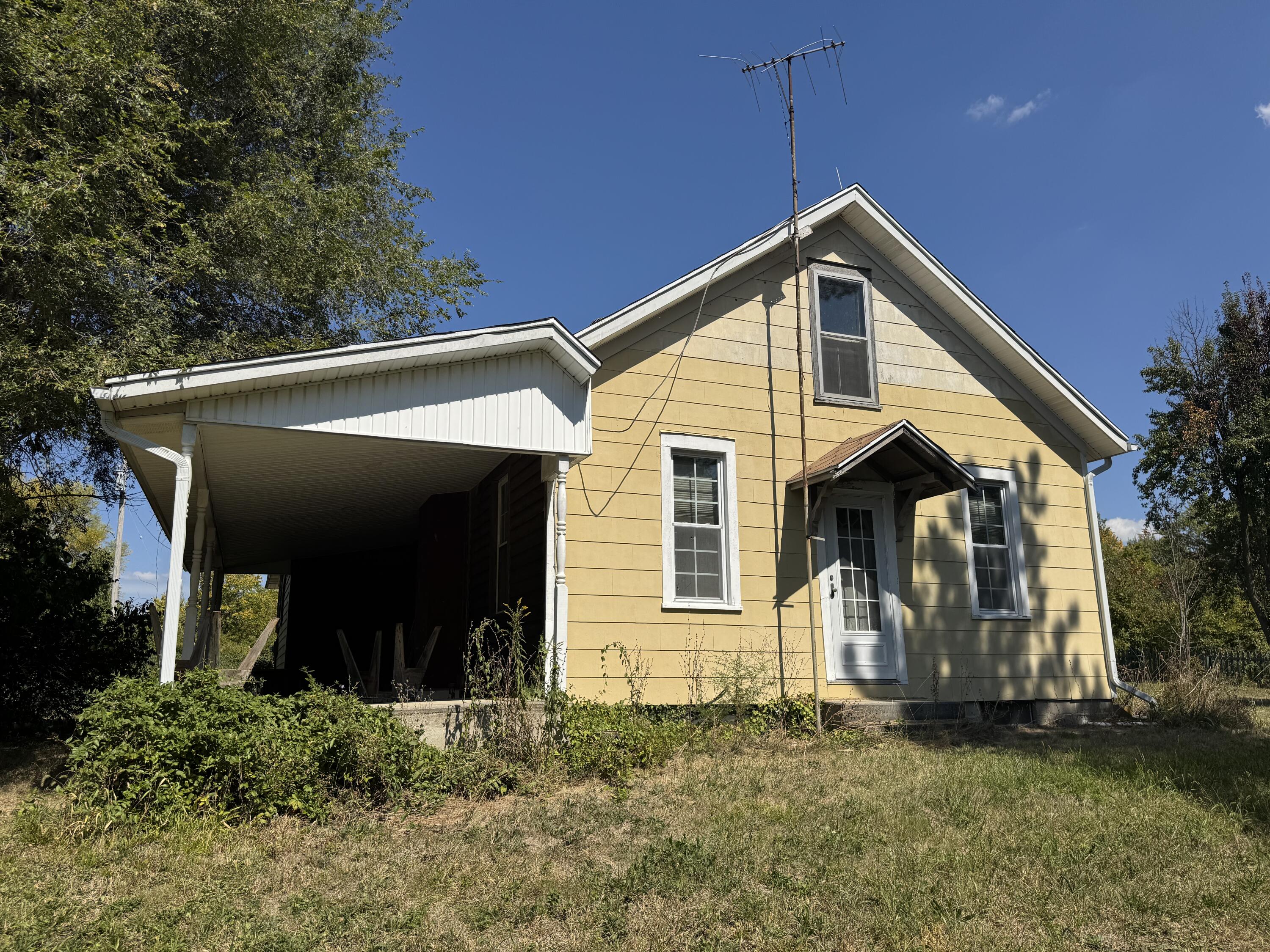 10916 Ayres Pike, New Carlisle, Ohio 45344