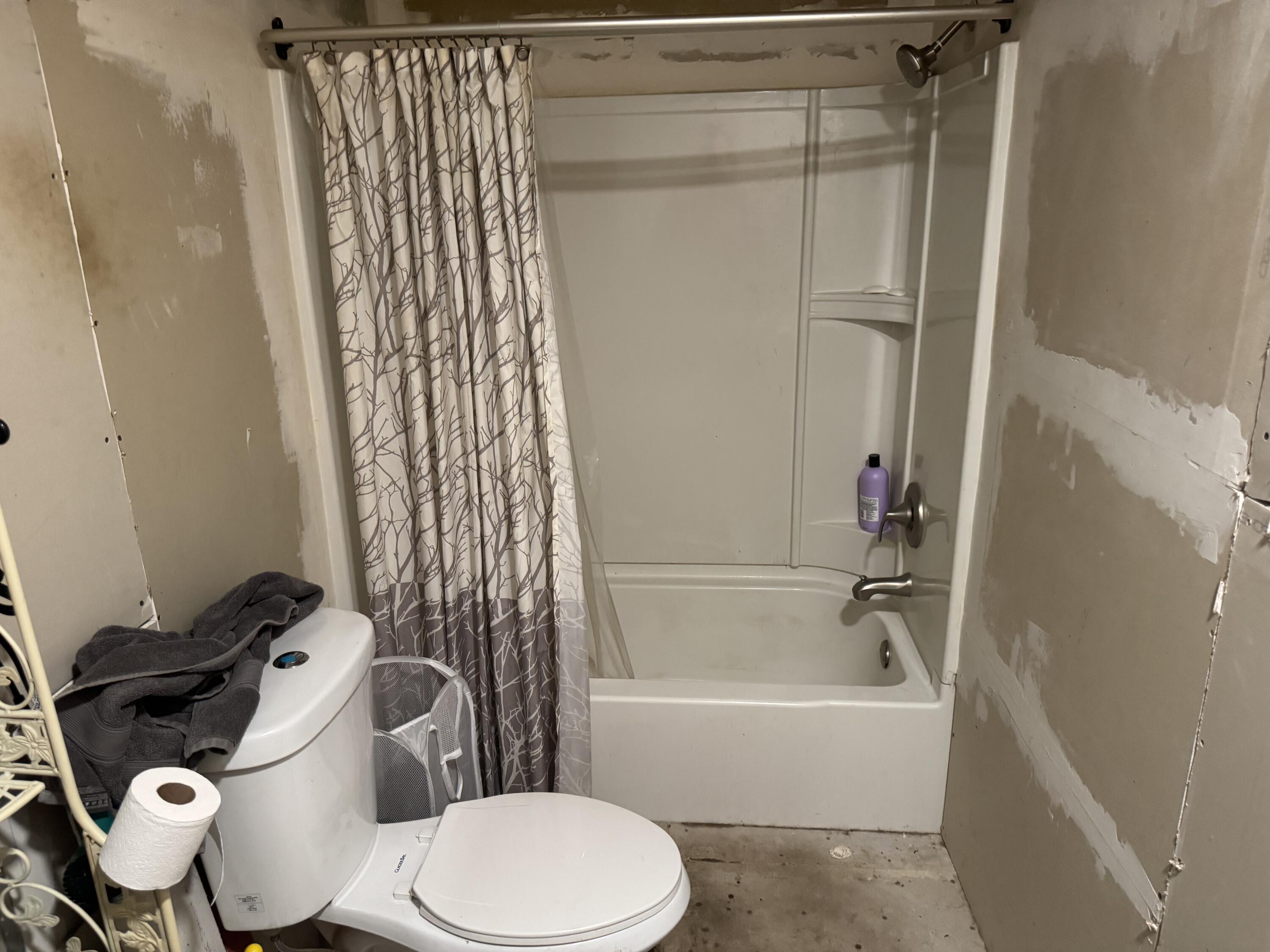 10916 Ayres Pike, New Carlisle, Ohio 45344
