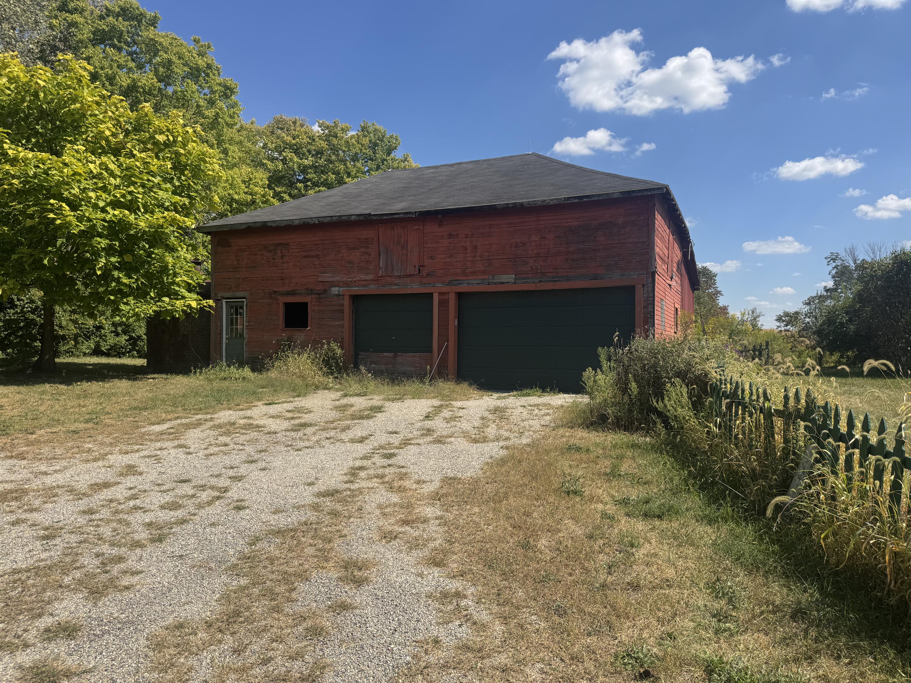 10916 Ayres Pike, New Carlisle, Ohio 45344