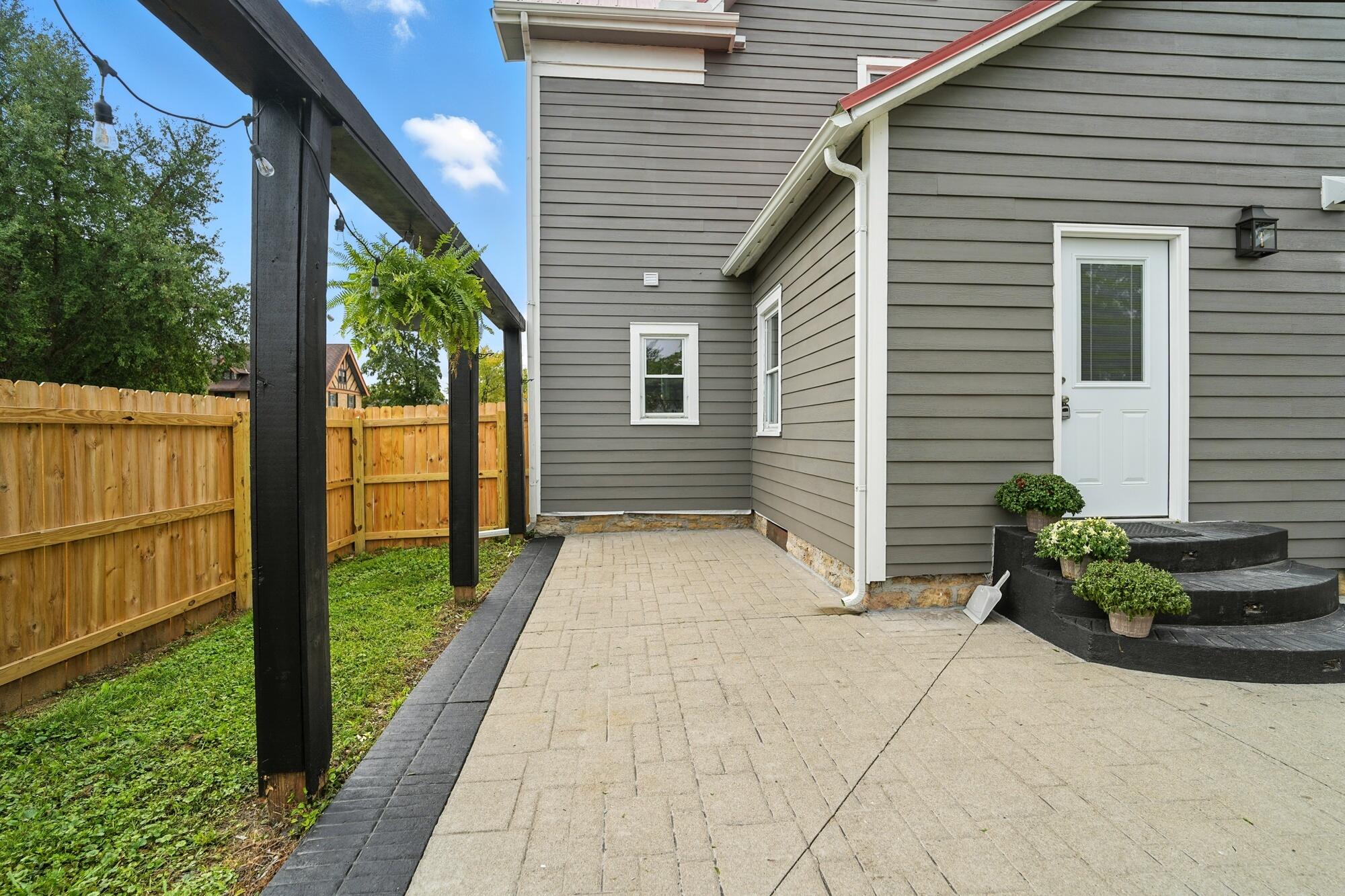 2226 High Street, Springfield, Ohio 45505