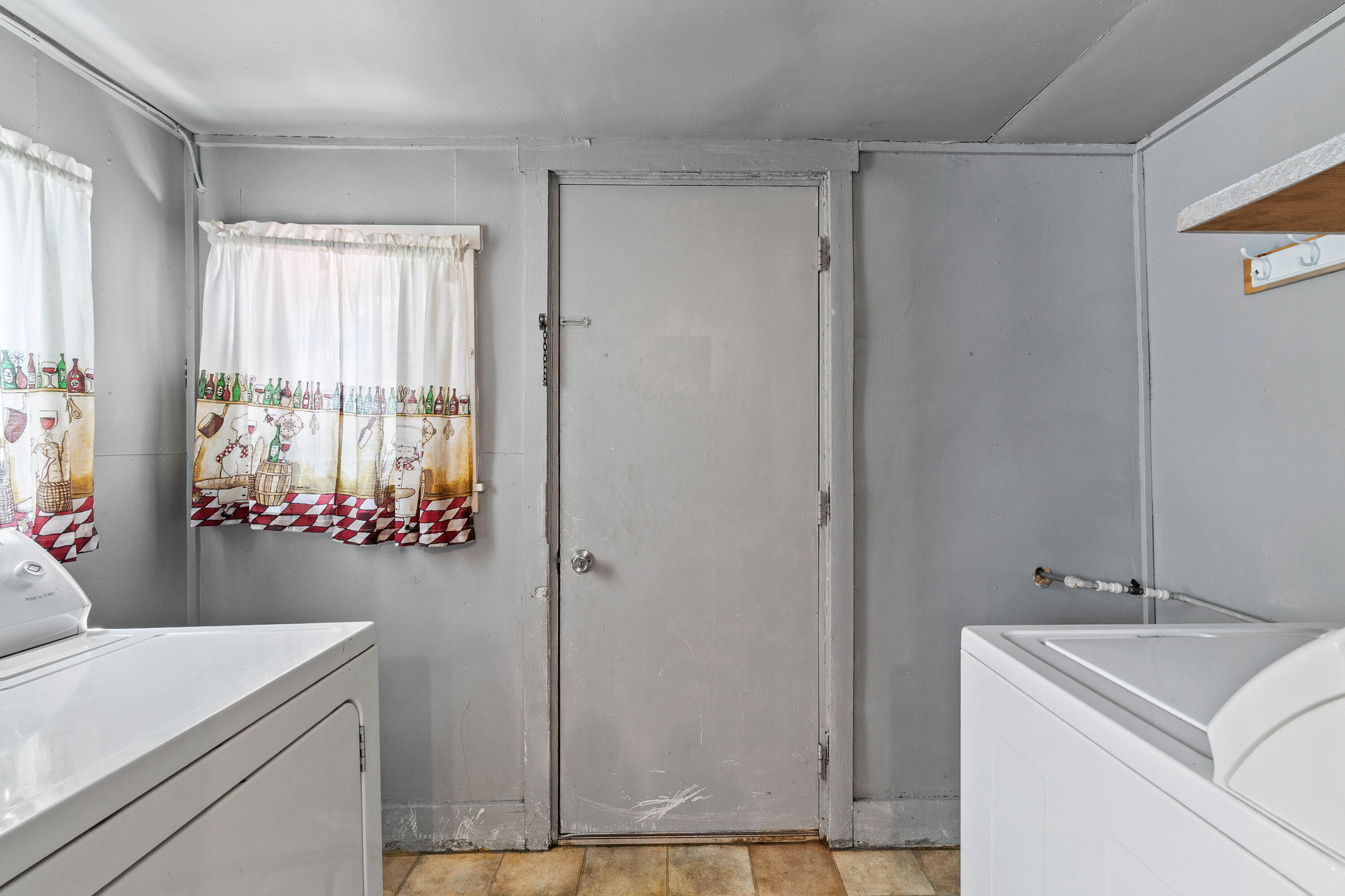 320 Freeman Avenue, Urbana, Ohio 43078