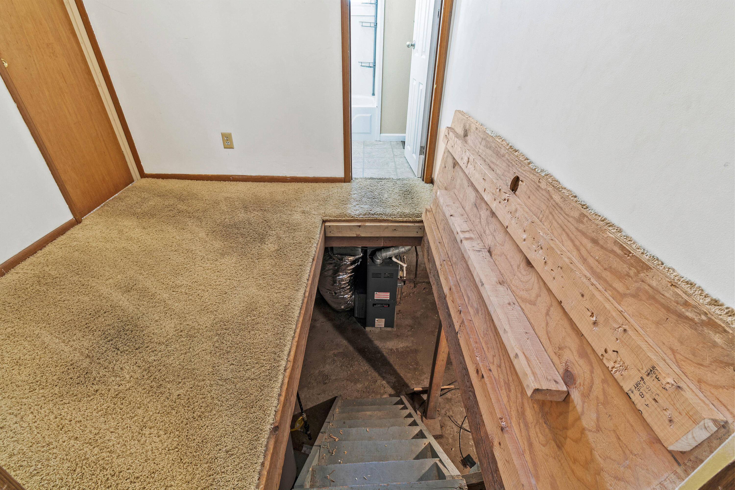 320 Freeman Avenue, Urbana, Ohio 43078