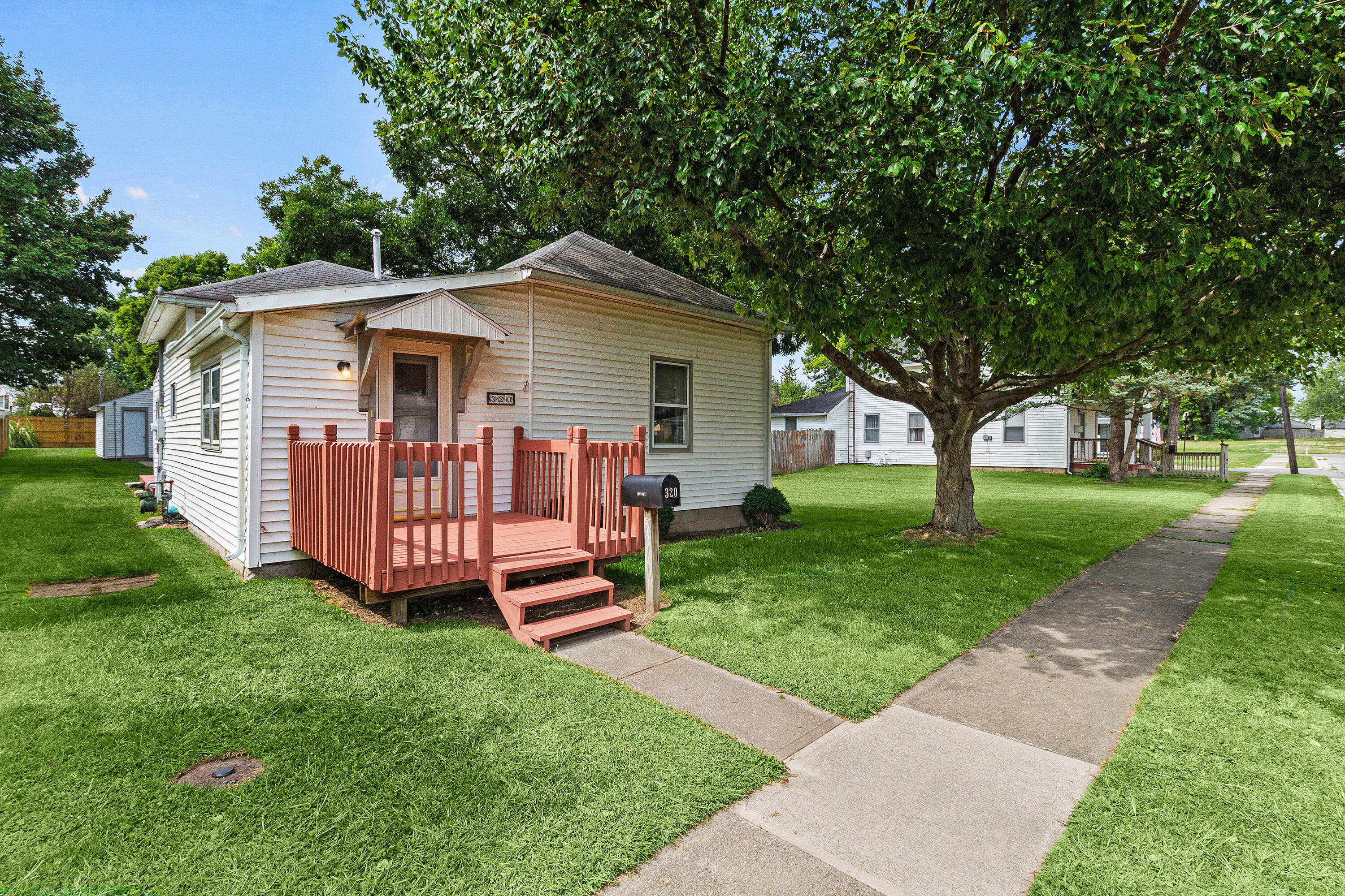 320 Freeman Avenue, Urbana, Ohio 43078