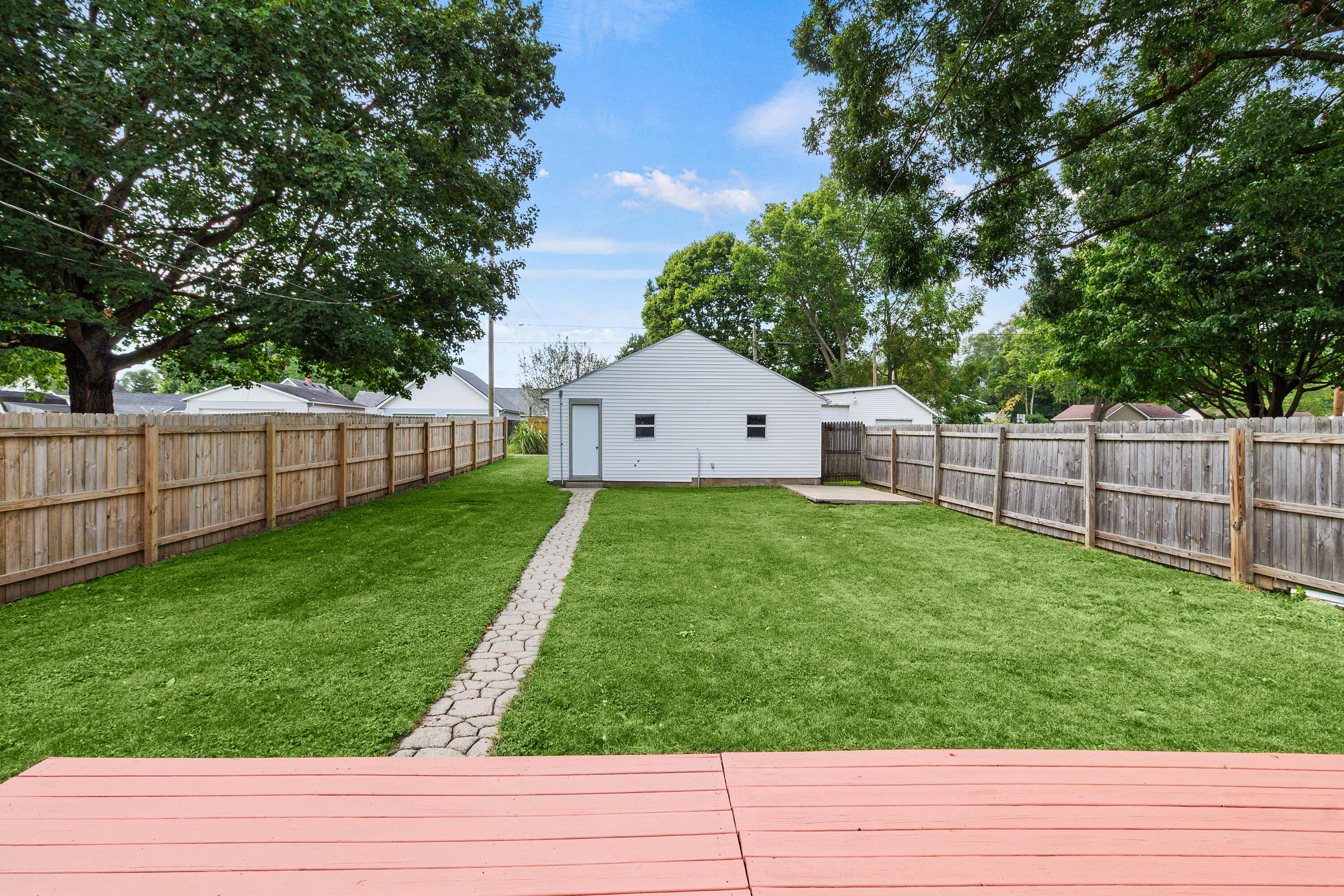 320 Freeman Avenue, Urbana, Ohio 43078