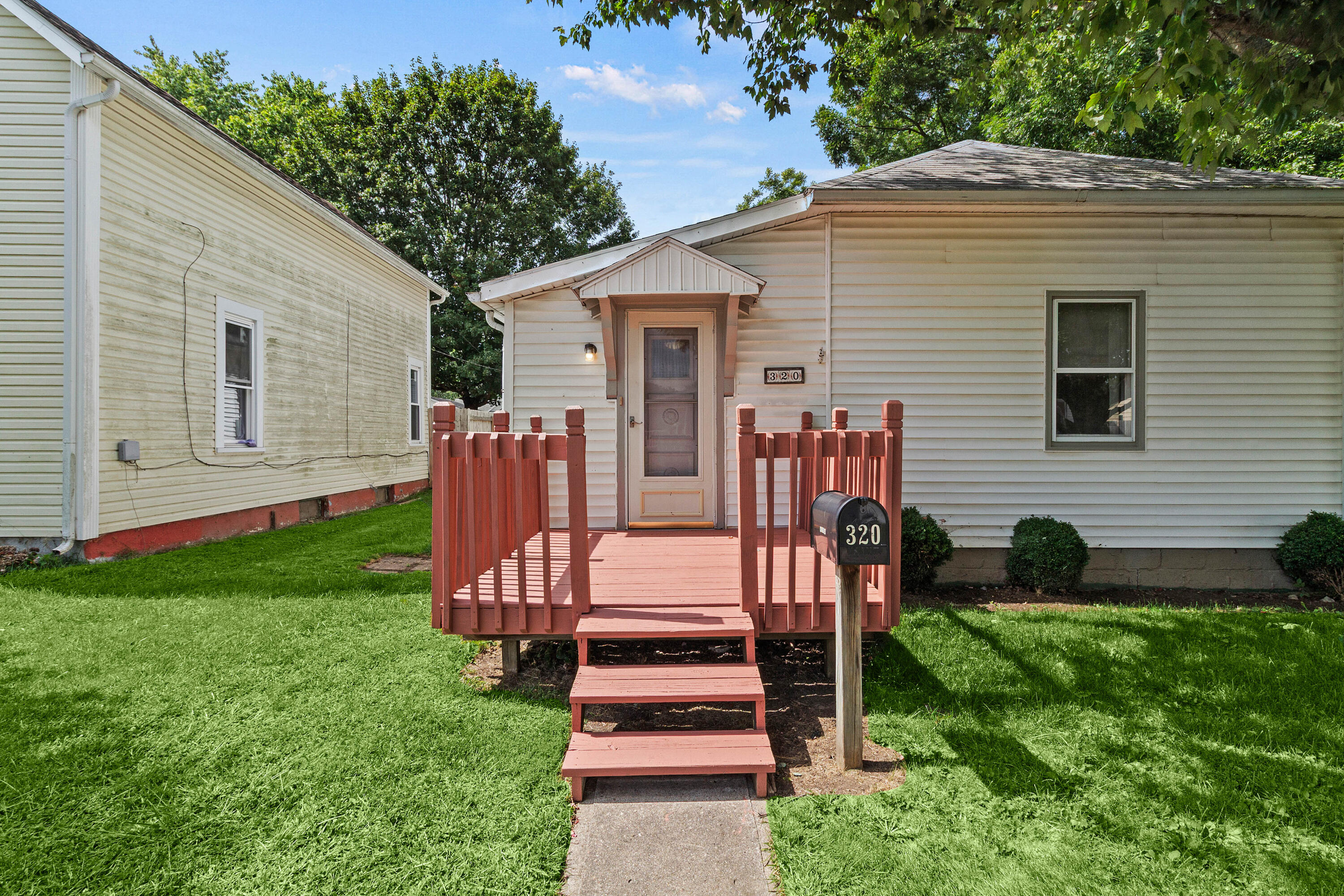 320 Freeman Avenue, Urbana, Ohio 43078