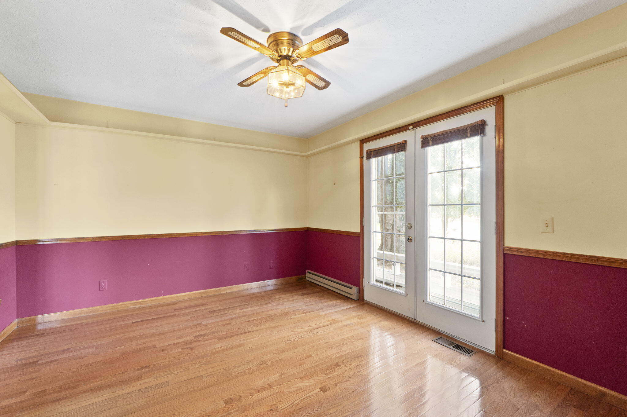 2933 Stonehaven Drive, Springfield, Ohio 45503