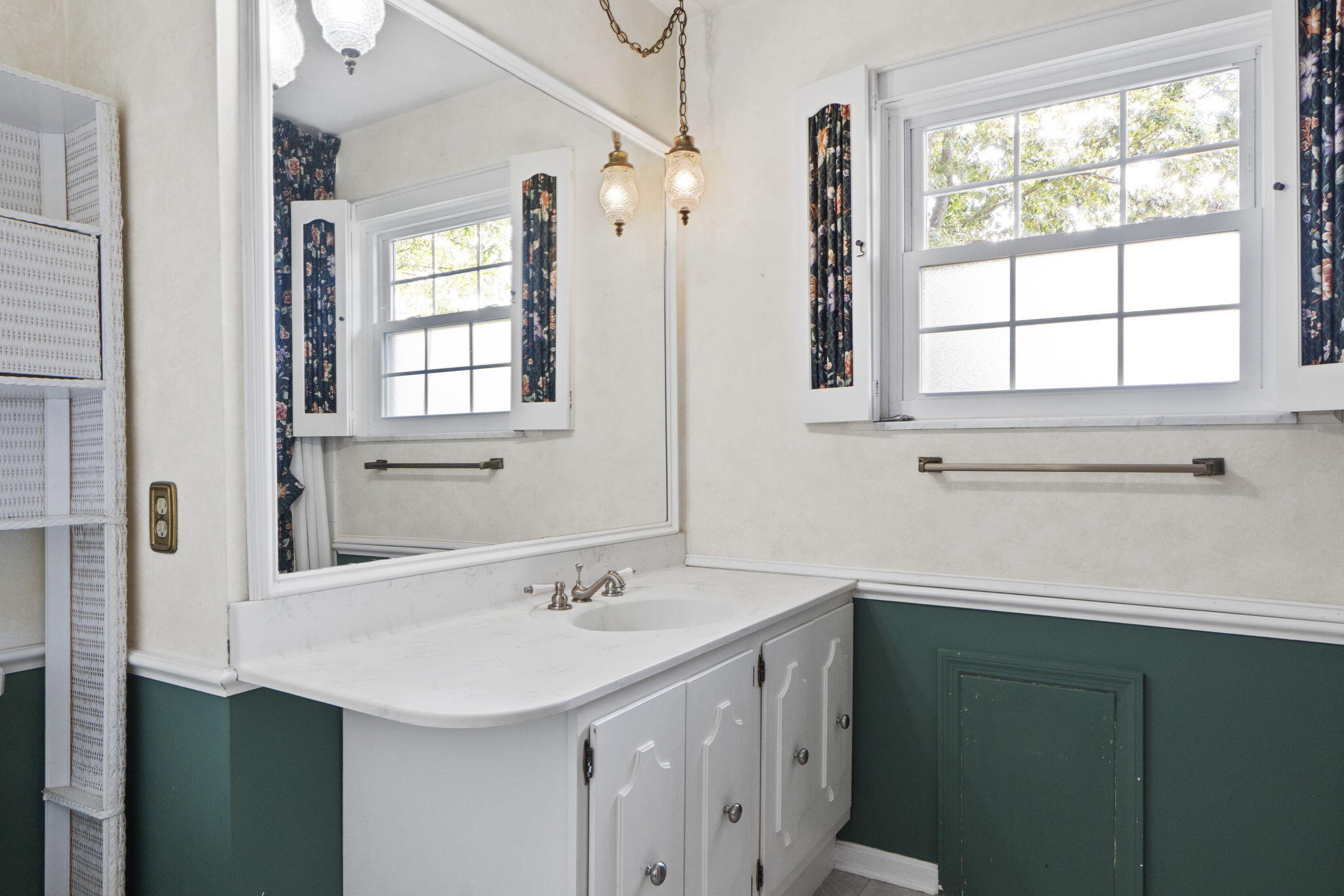 2933 Stonehaven Drive, Springfield, Ohio 45503