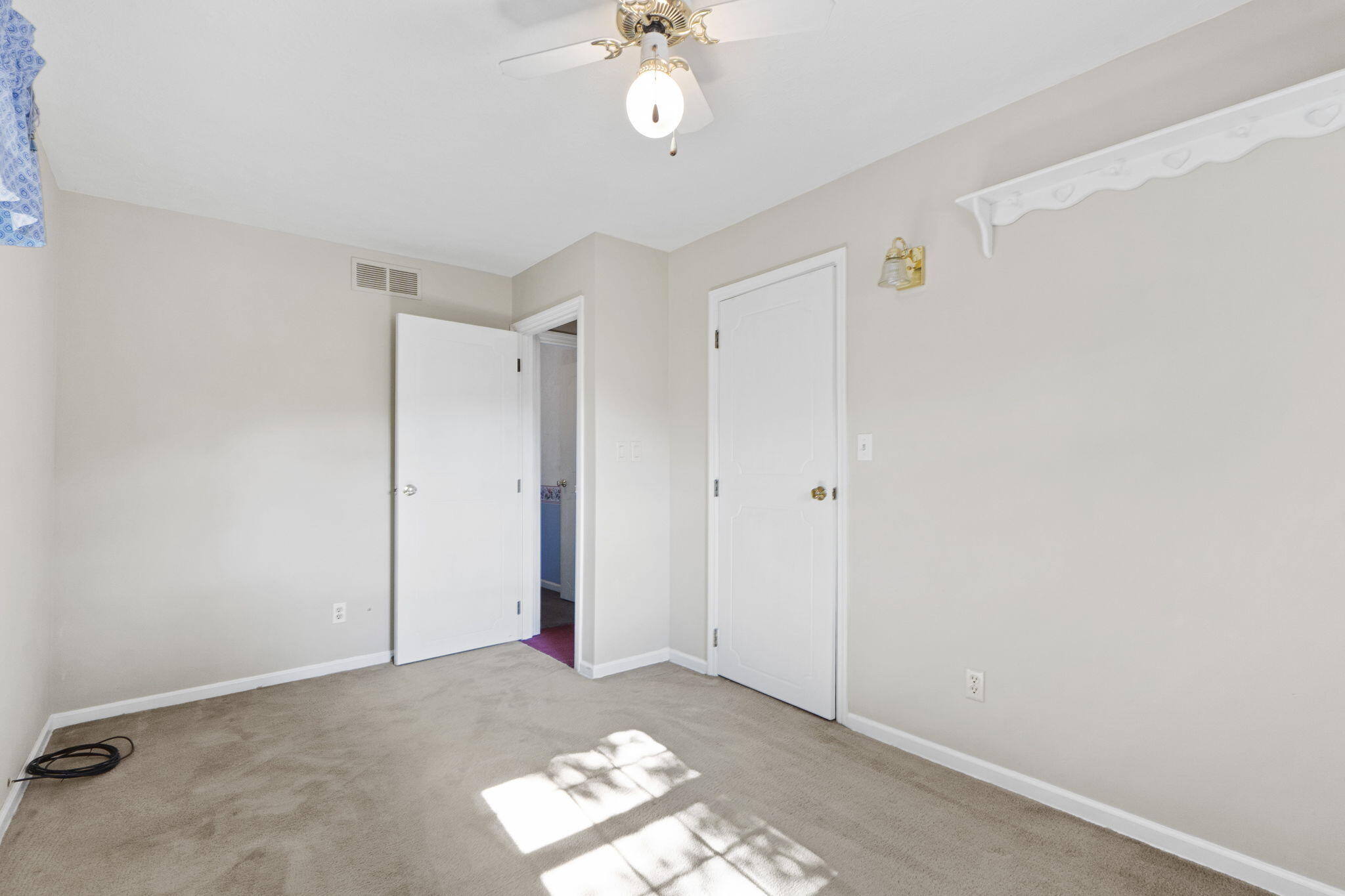 2933 Stonehaven Drive, Springfield, Ohio 45503