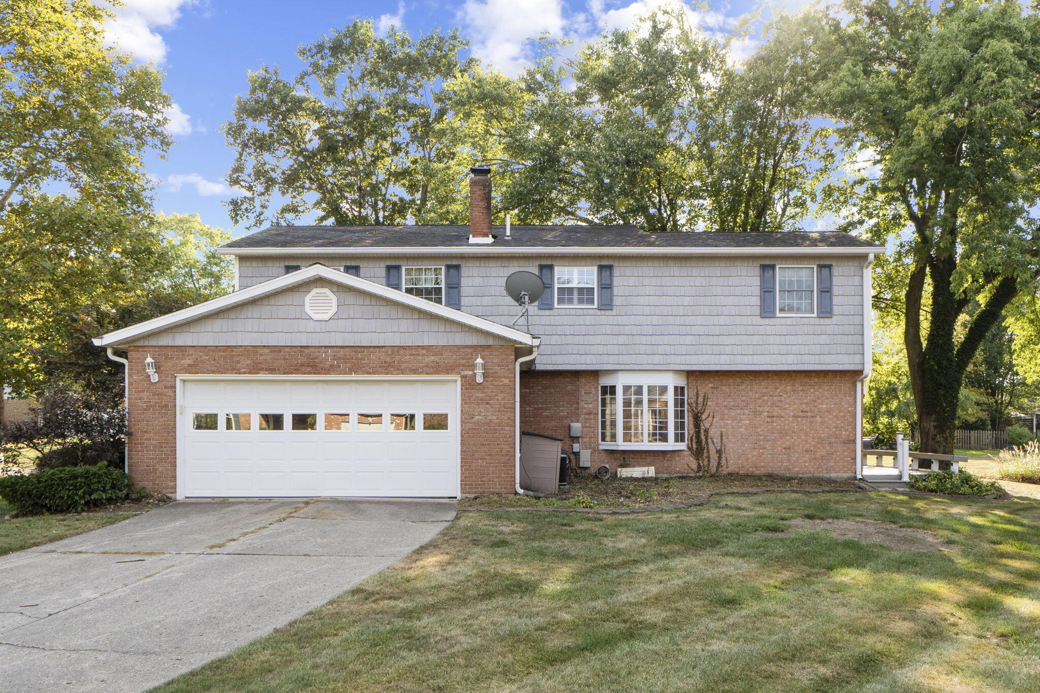 2933 Stonehaven Drive, Springfield, Ohio 45503