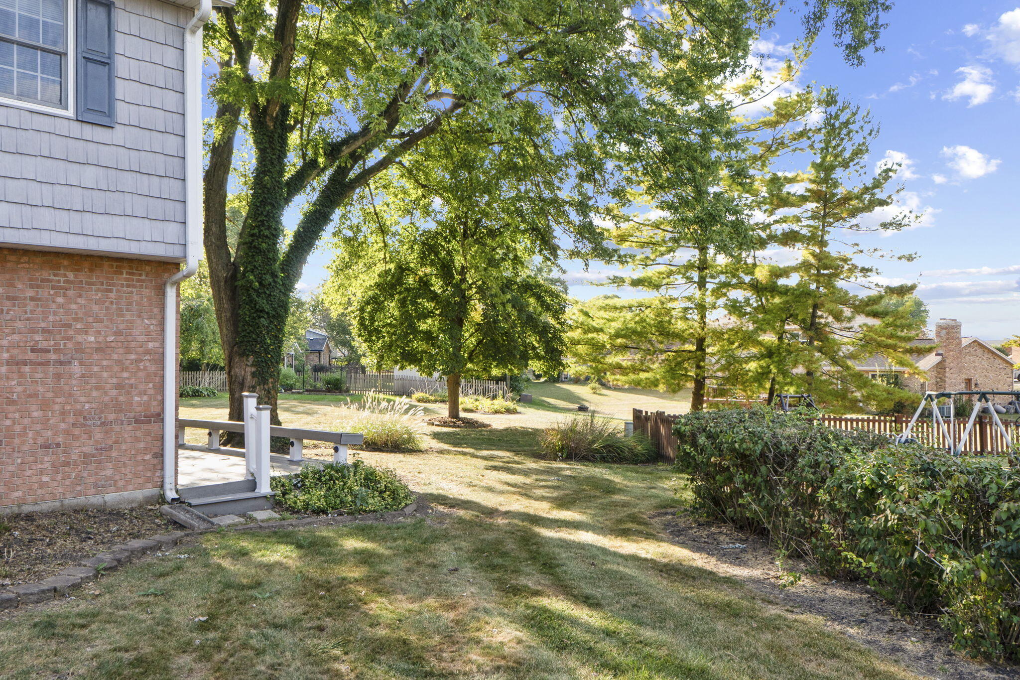 2933 Stonehaven Drive, Springfield, Ohio 45503
