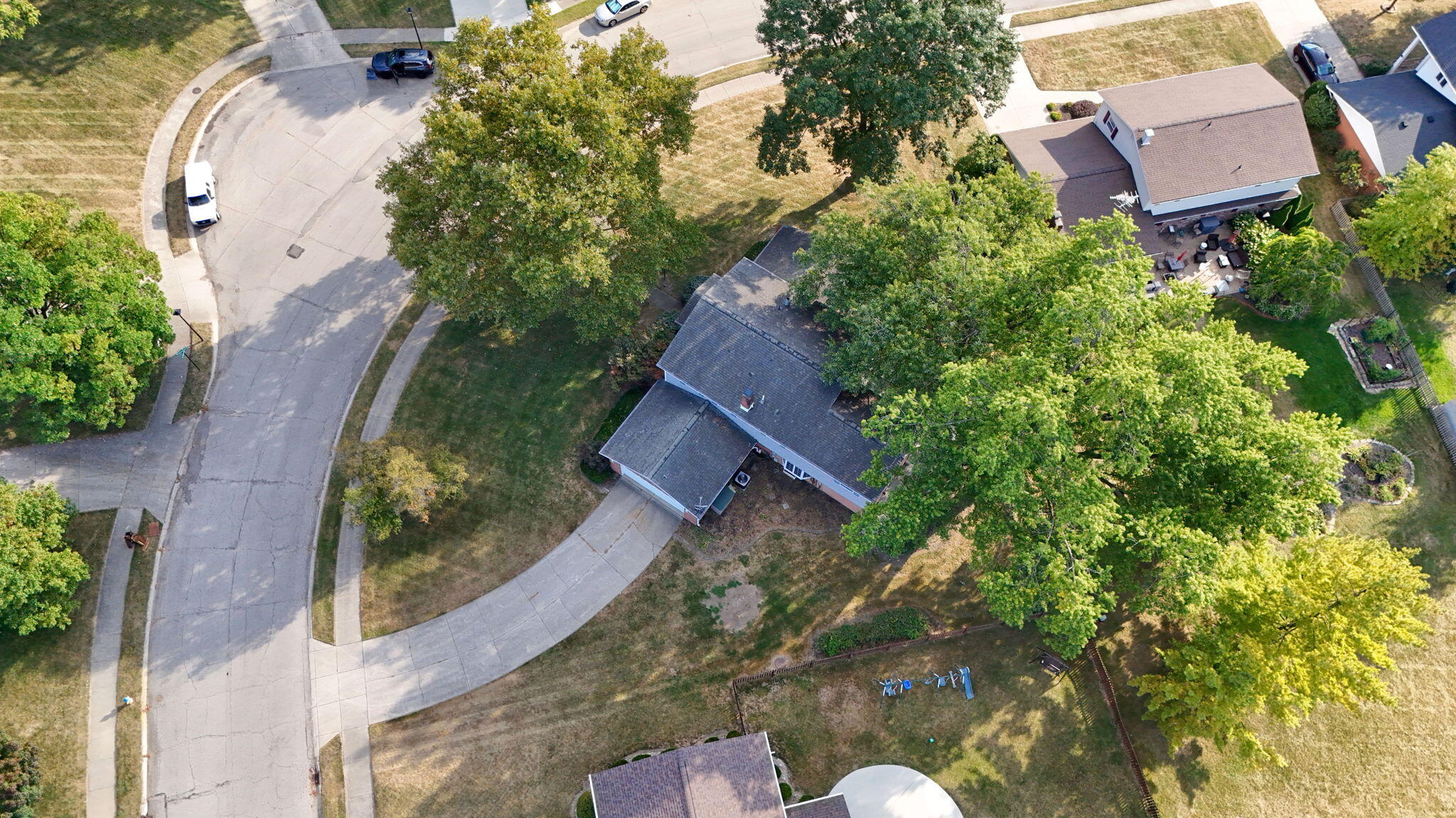 2933 Stonehaven Drive, Springfield, Ohio 45503