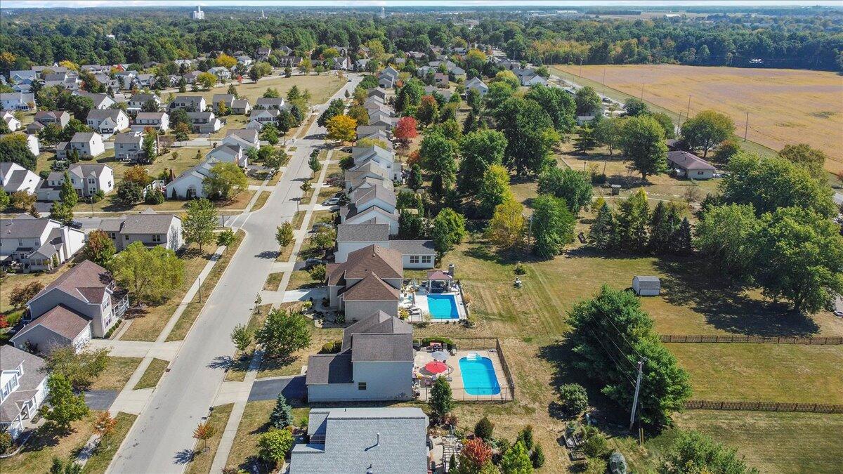 1530 Carmel Drive, Marysville, Ohio 43040
