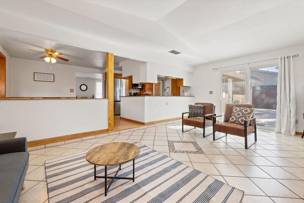 6770 Locustview Drive, Dayton, Ohio 45424