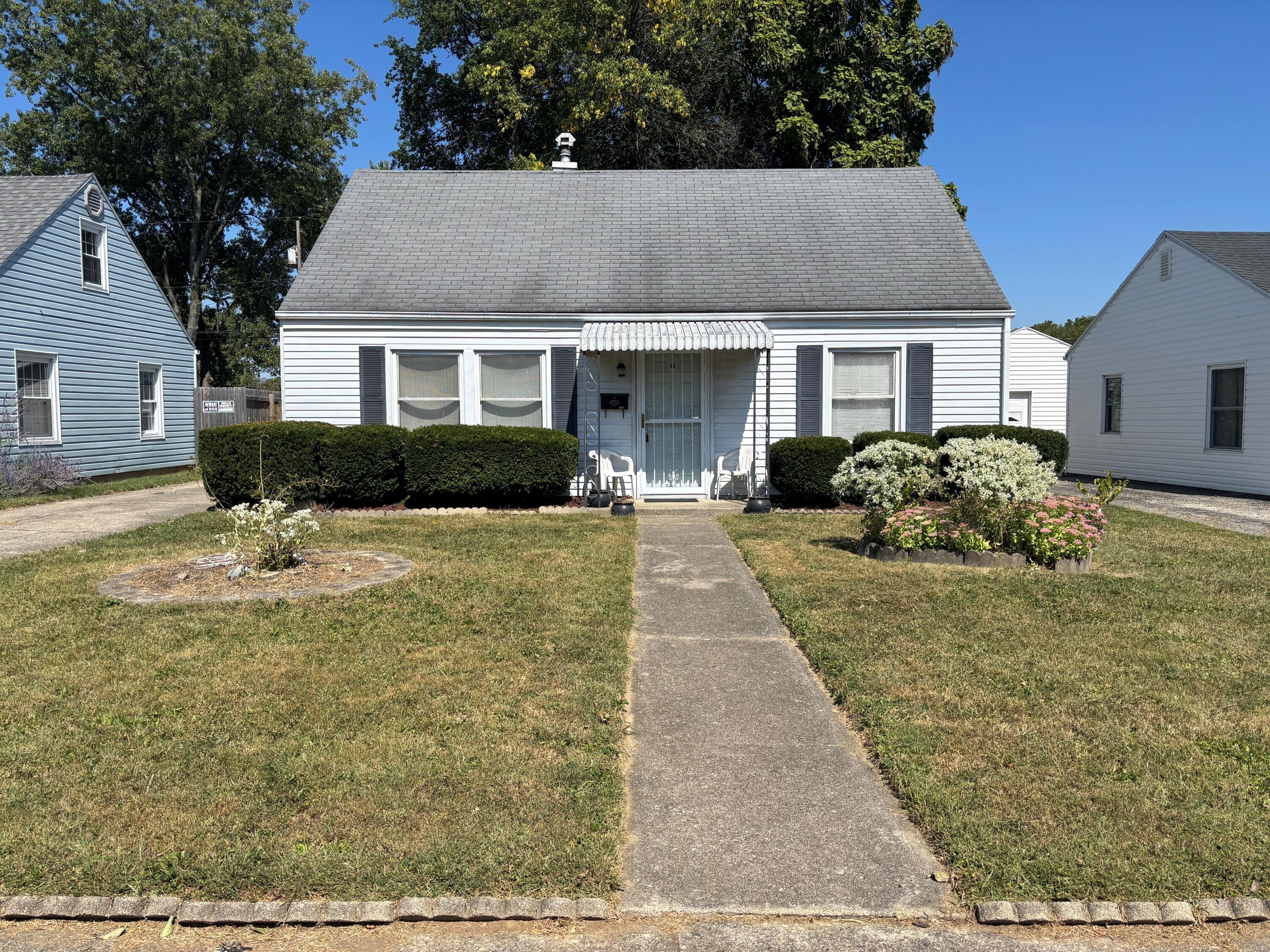 1708 Sweetbriar Lane, Springfield, Ohio 45505