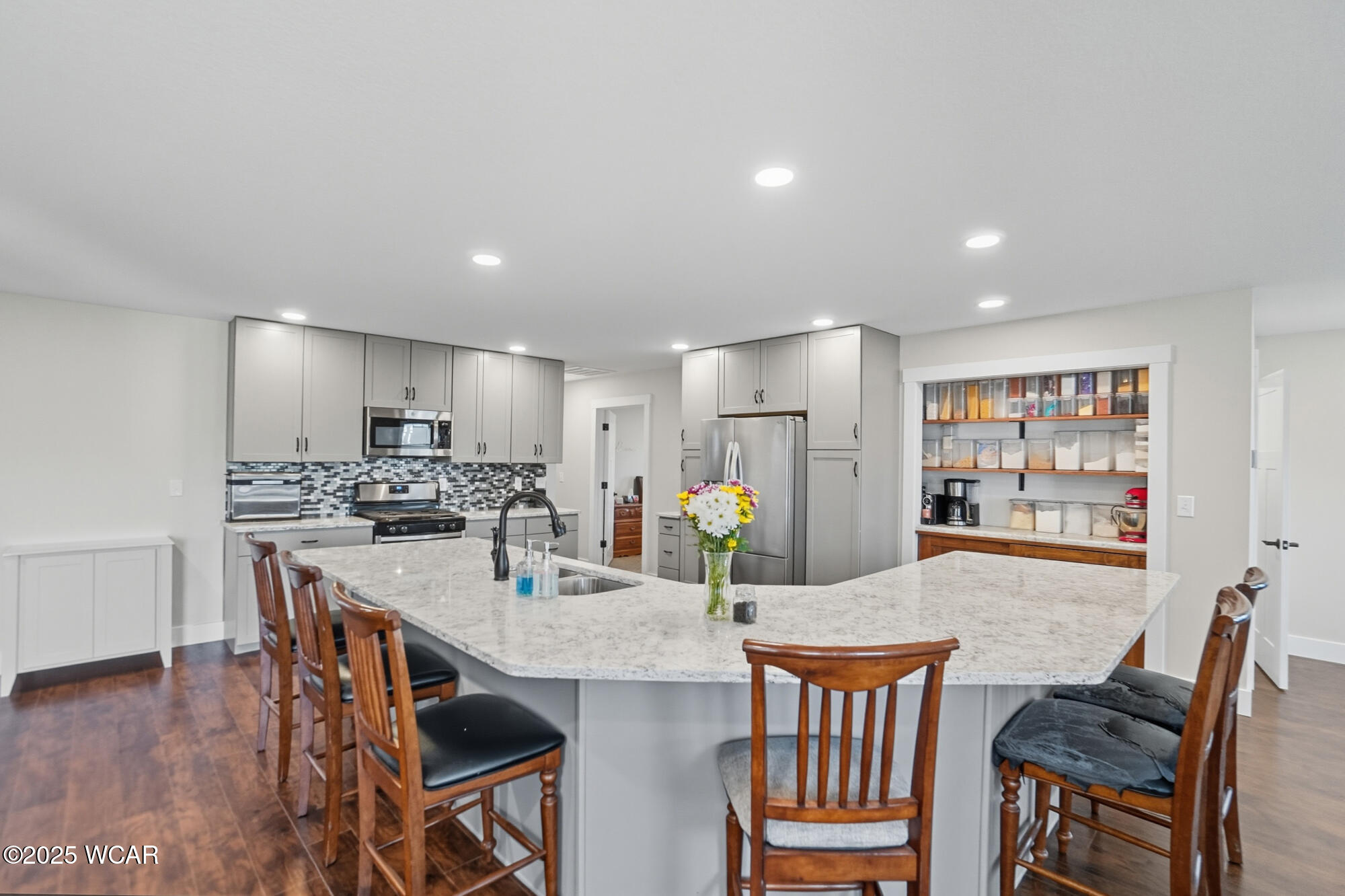 8900 Dixie Highway, Bluffton, Ohio