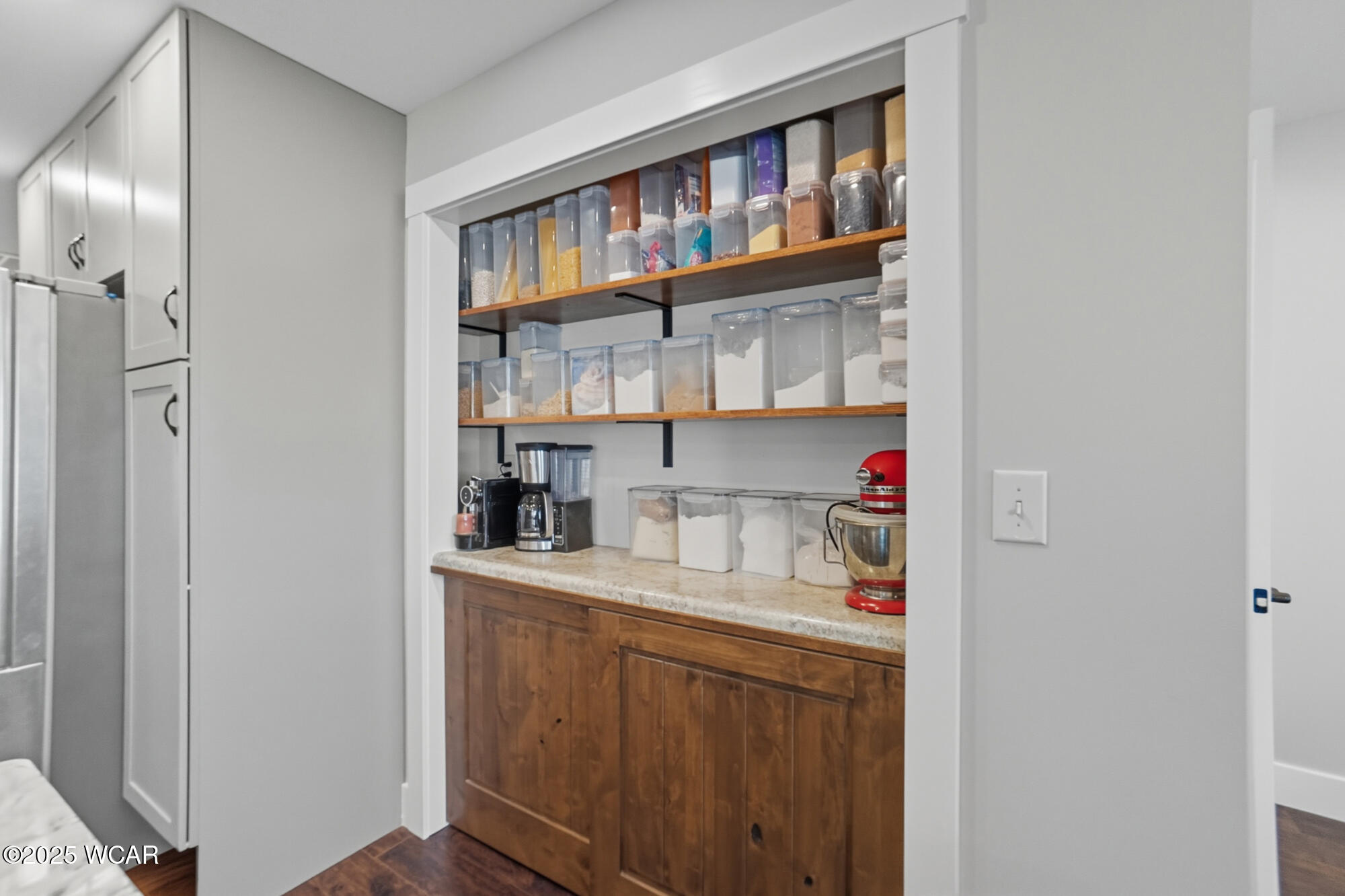 8900 Dixie Highway, Bluffton, Ohio