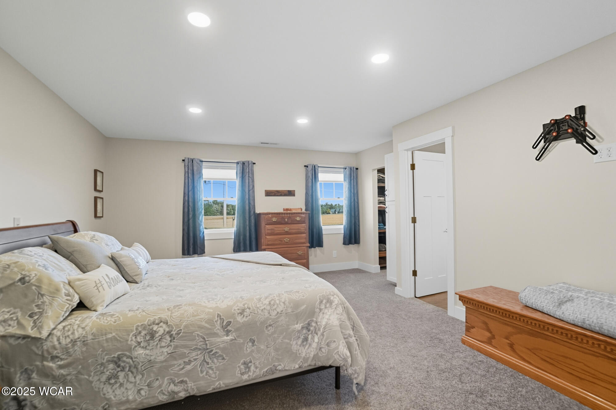 8900 Dixie Highway, Bluffton, Ohio