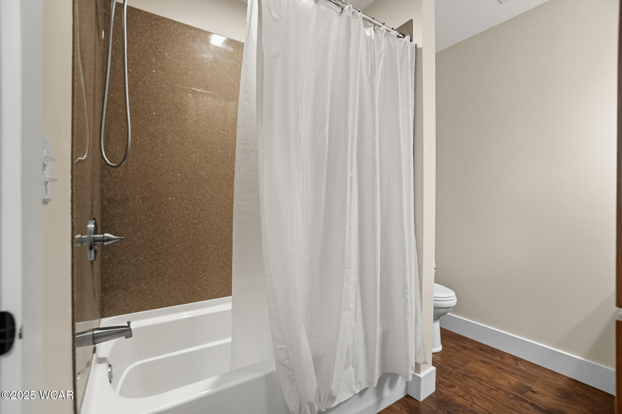 8900 Dixie Highway, Bluffton, Ohio