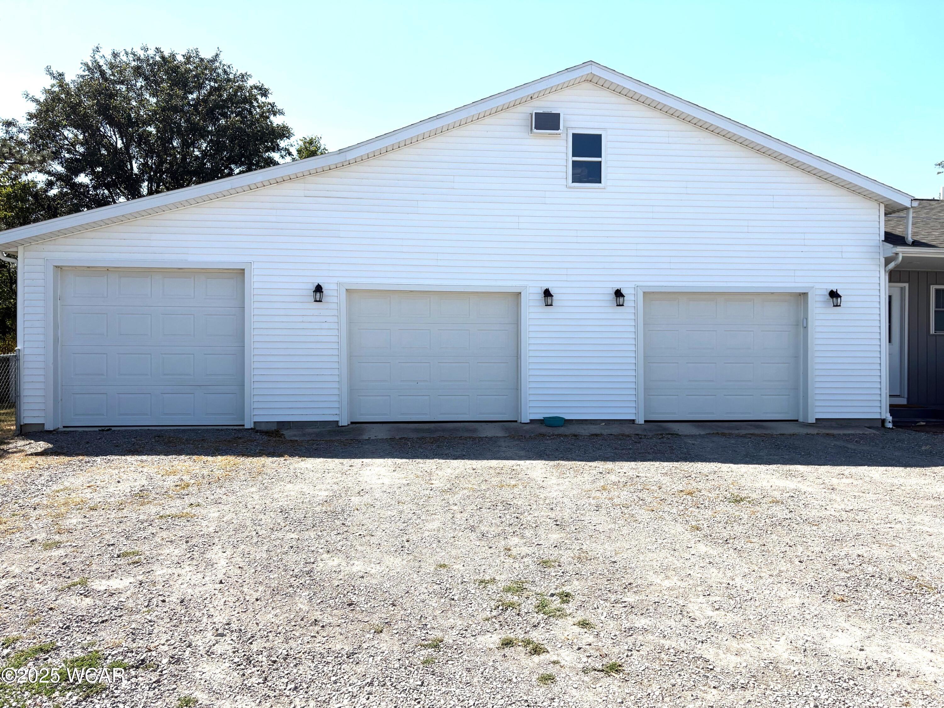8900 Dixie Highway, Bluffton, Ohio