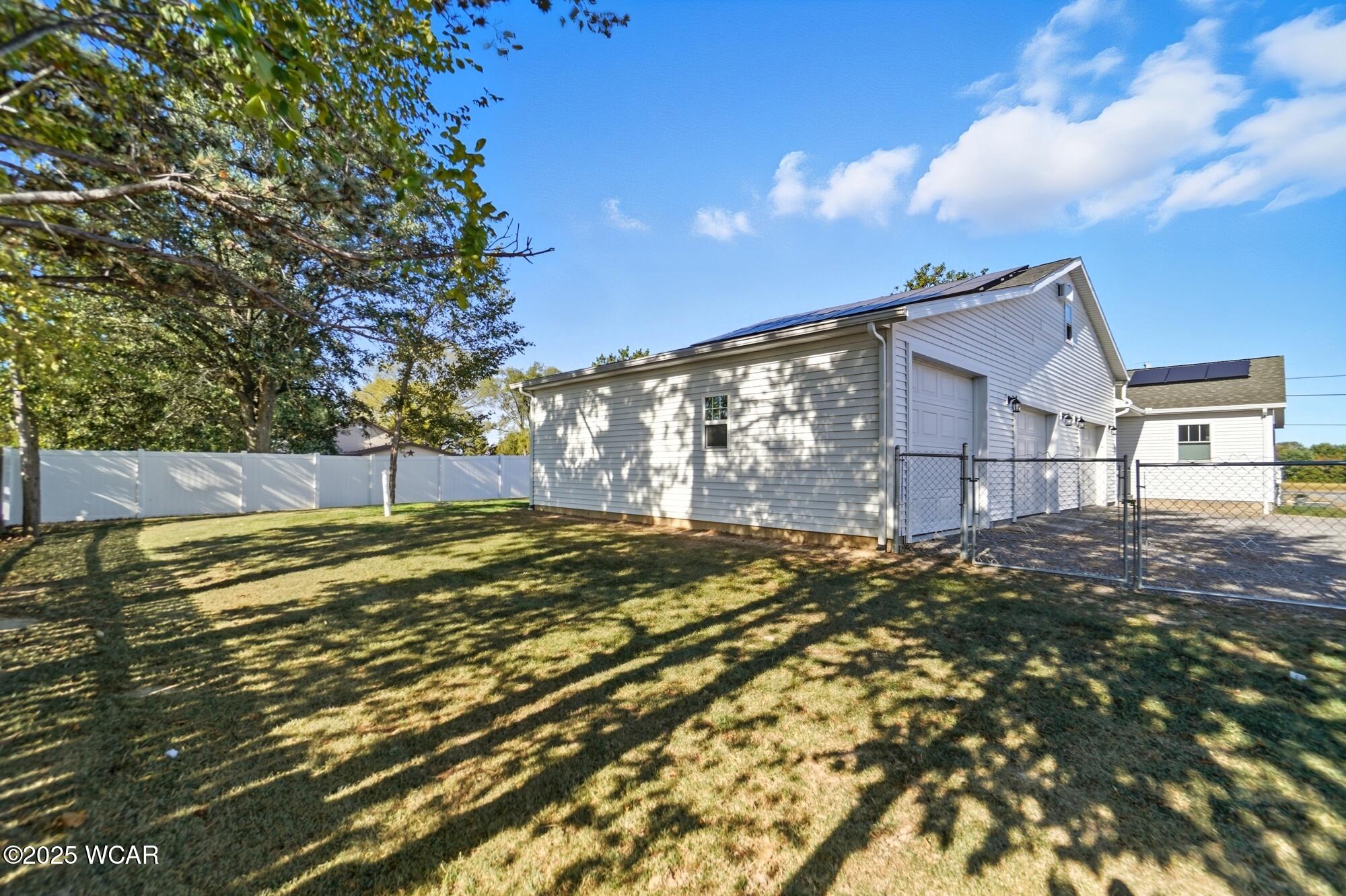 8900 Dixie Highway, Bluffton, Ohio