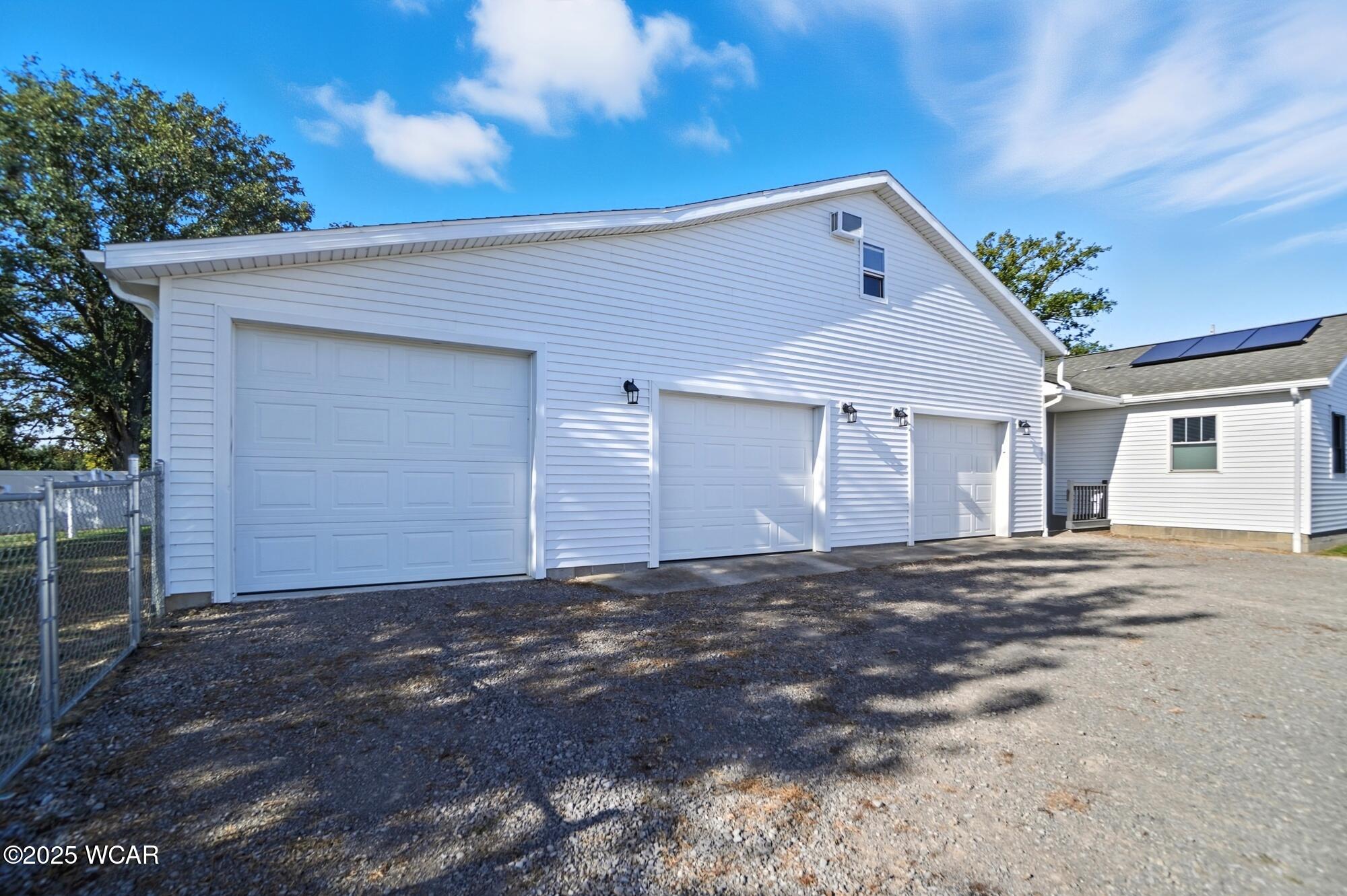 8900 Dixie Highway, Bluffton, Ohio