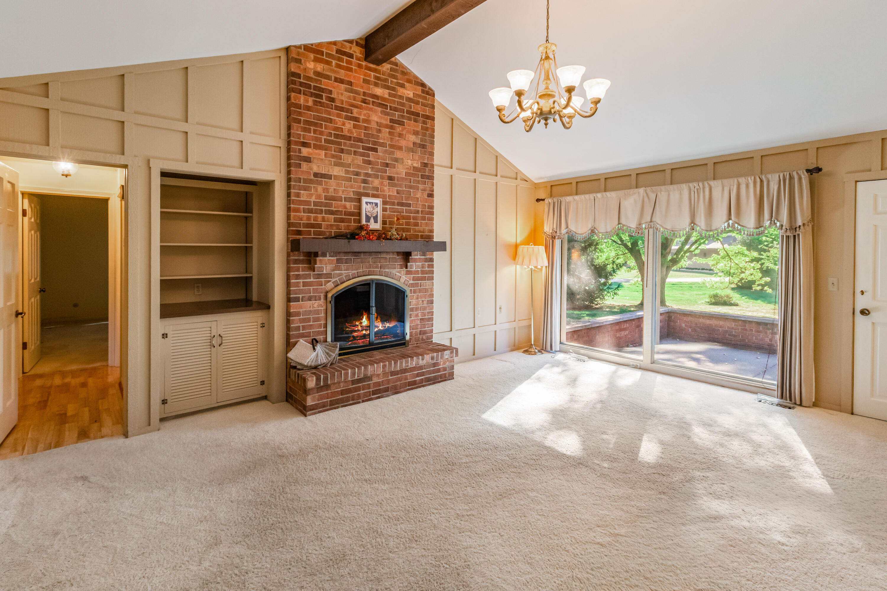 2015 Merrimont Drive, Troy, Ohio 45373