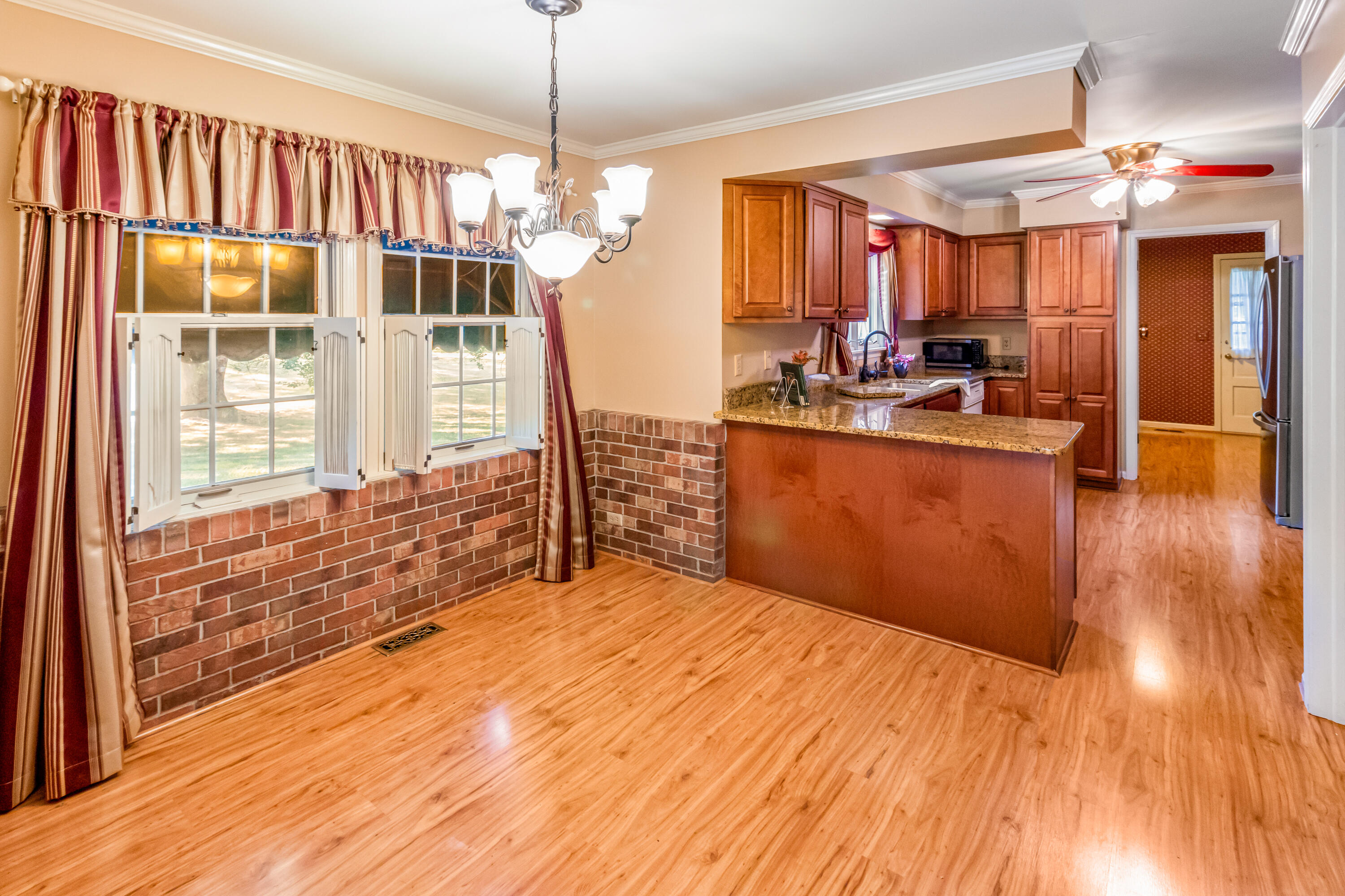 2015 Merrimont Drive, Troy, Ohio 45373