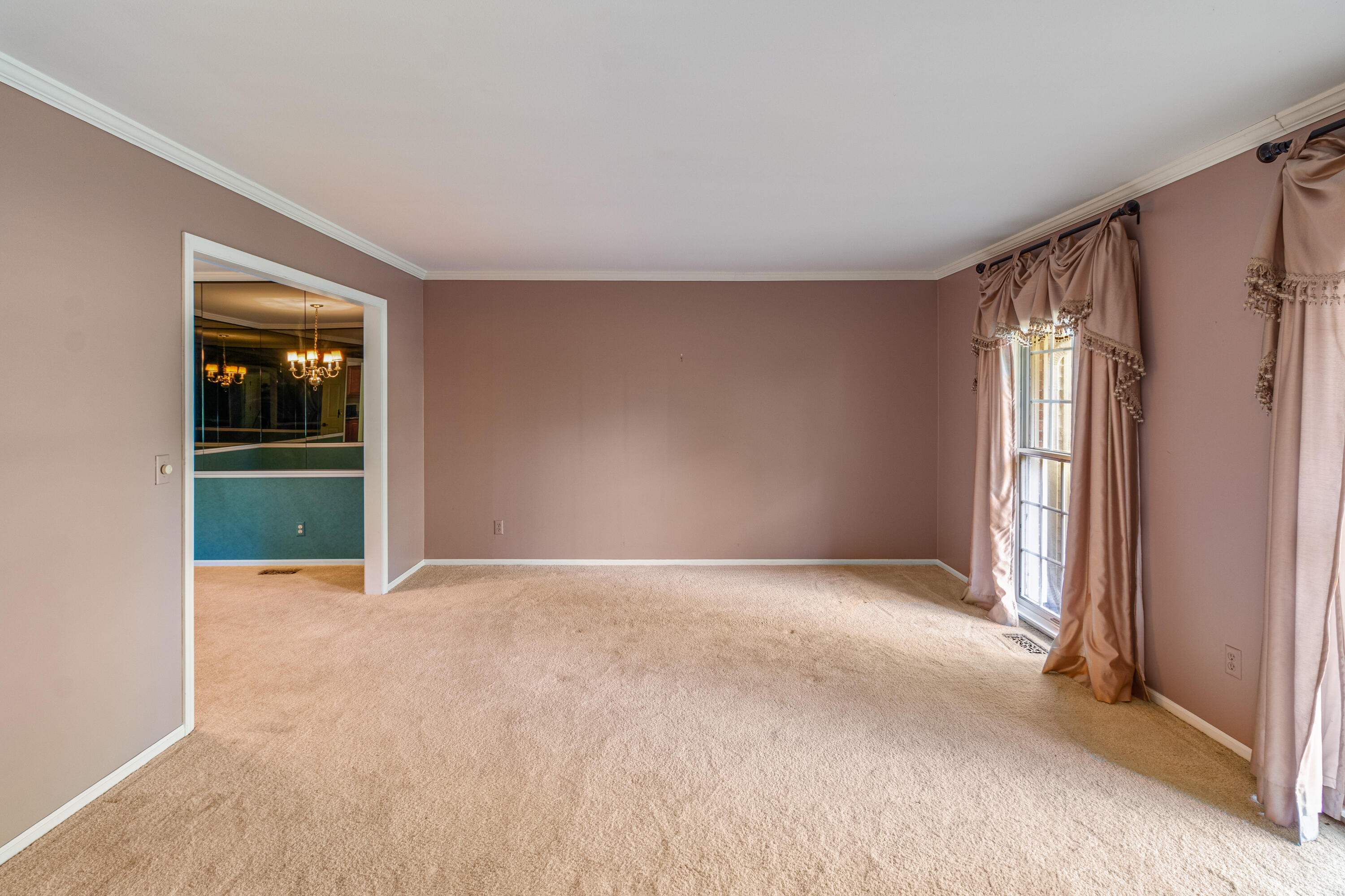 2015 Merrimont Drive, Troy, Ohio 45373