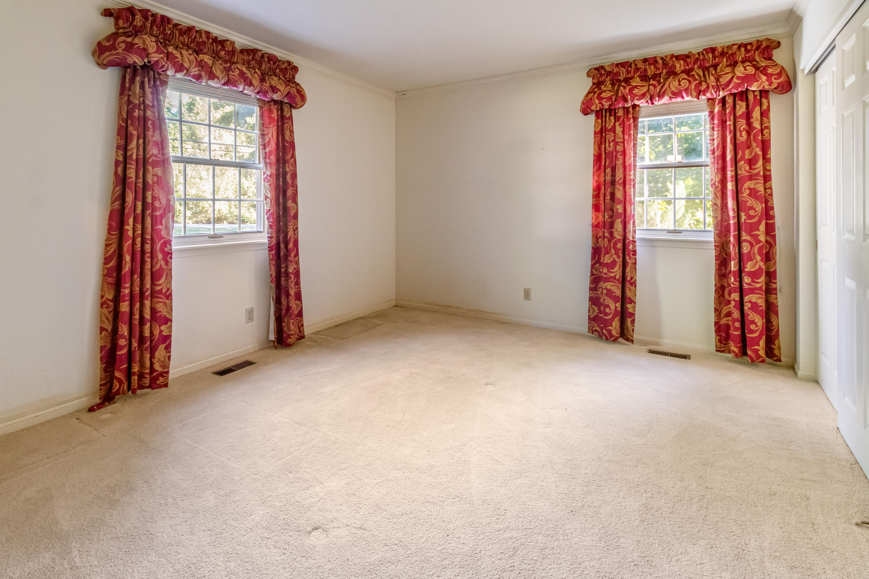 2015 Merrimont Drive, Troy, Ohio 45373