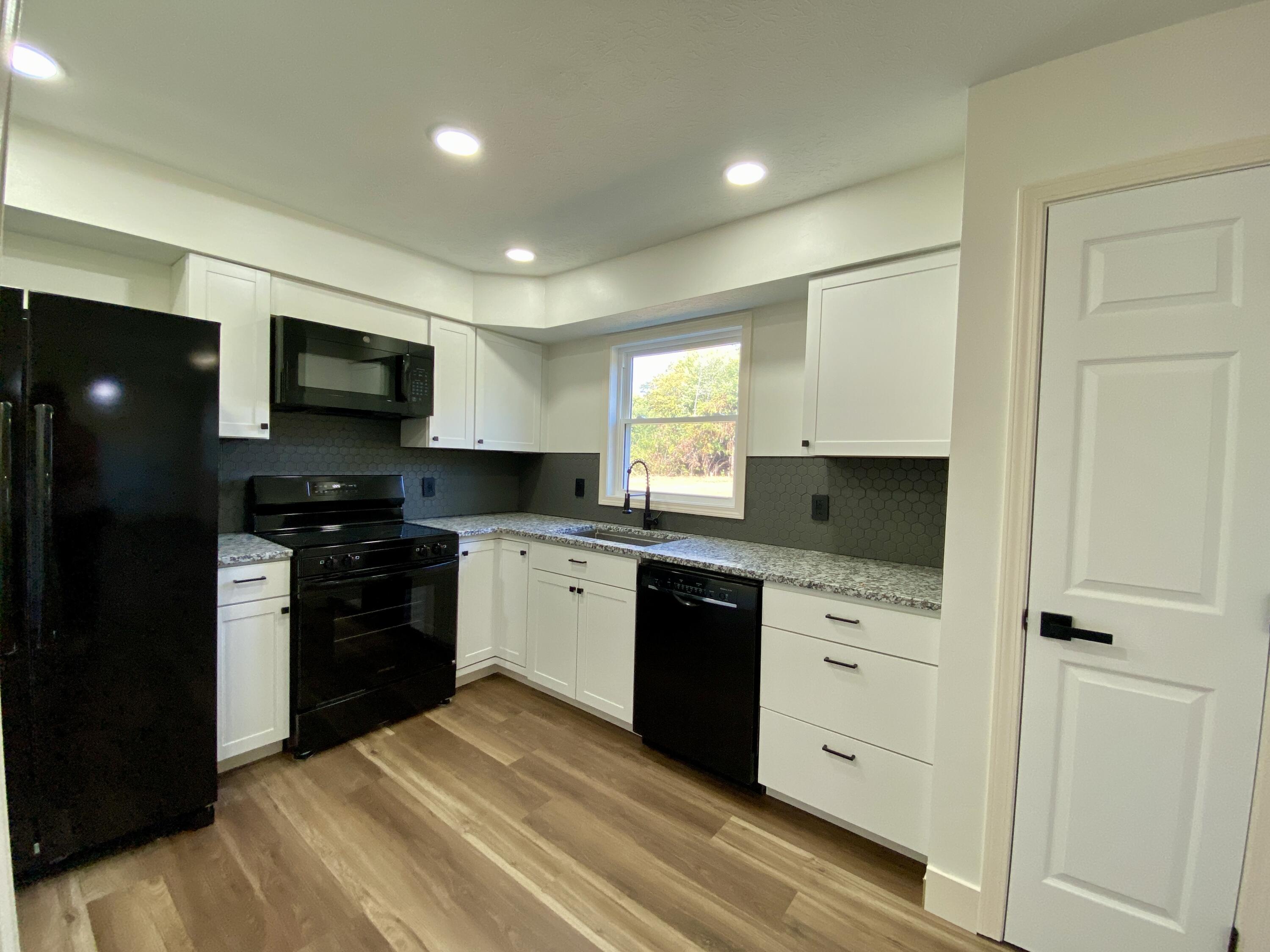 5205 Frederick Garland Road, West Milton, Ohio 45383