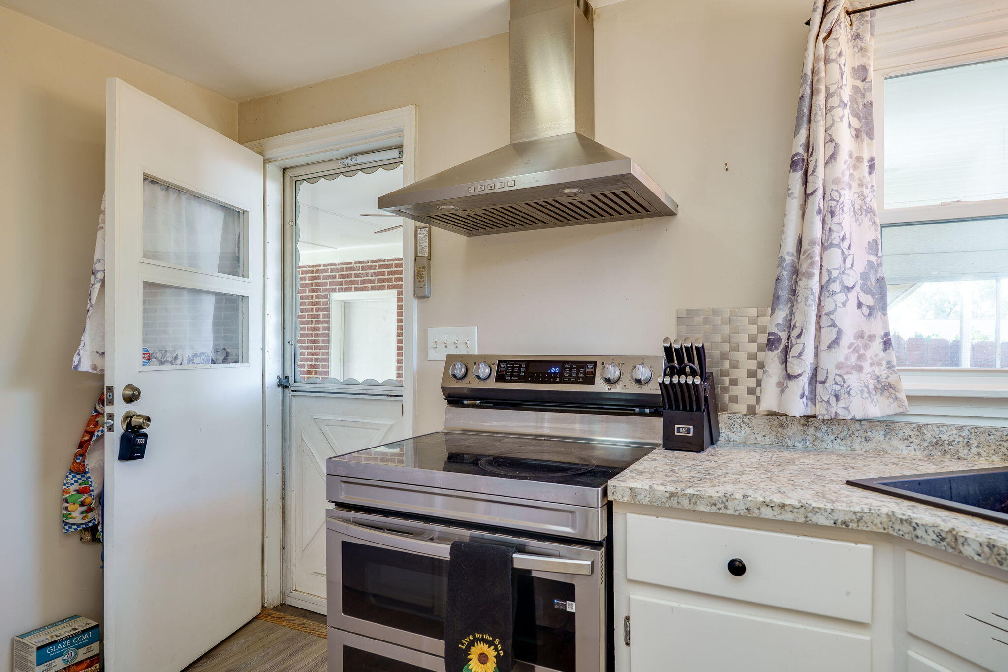 2541 Derr Road, Springfield, Ohio 45503