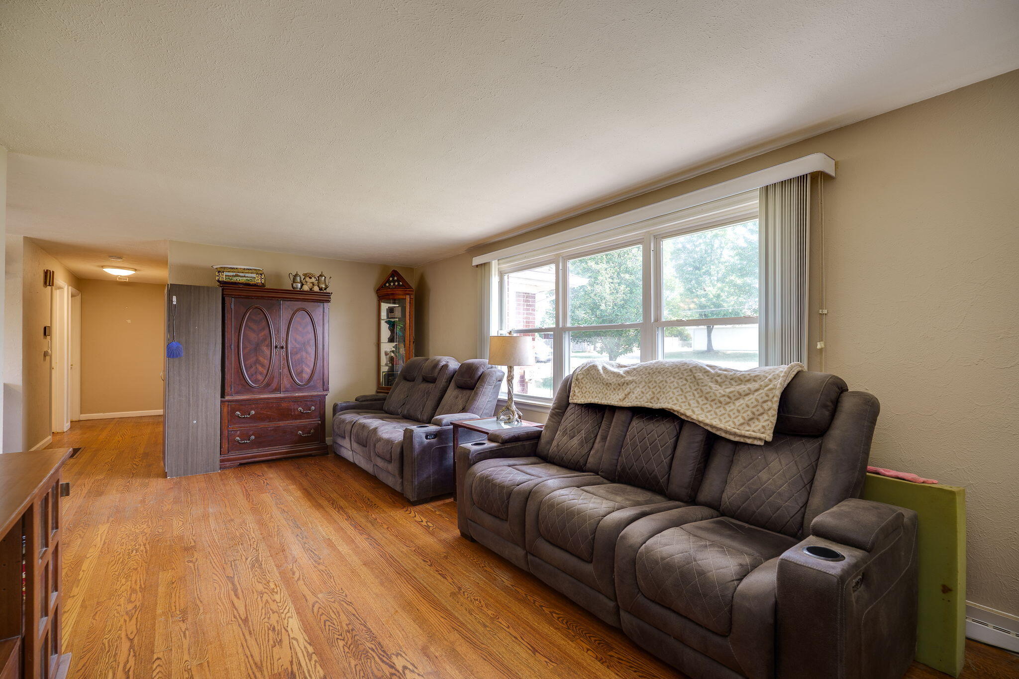 2541 Derr Road, Springfield, Ohio 45503
