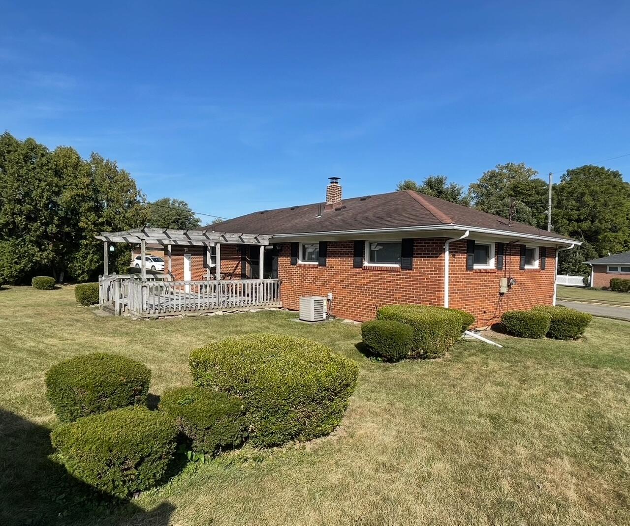2683 Home Orchard Drive, Springfield, Ohio 45503
