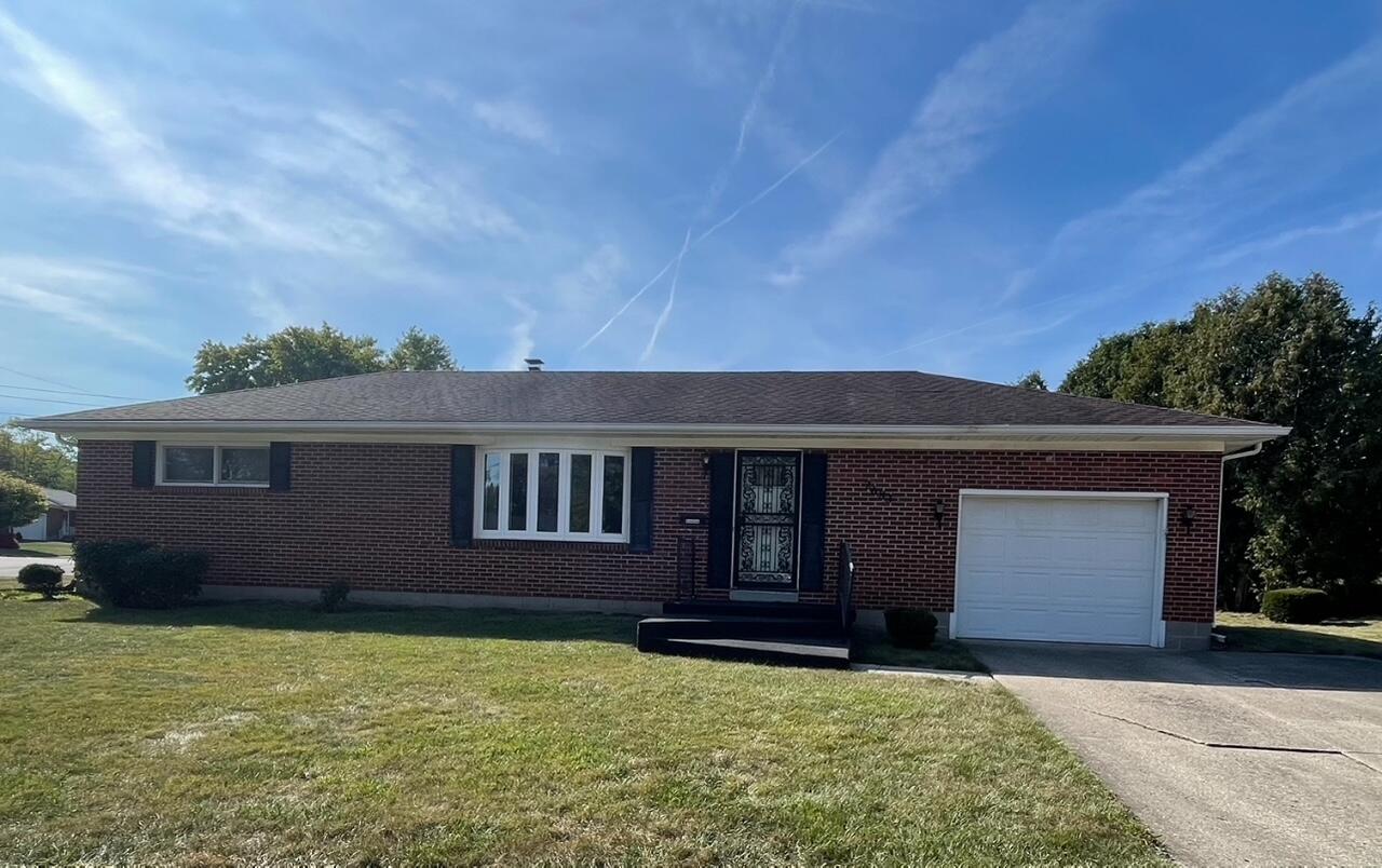 2683 Home Orchard Drive, Springfield, Ohio 45503
