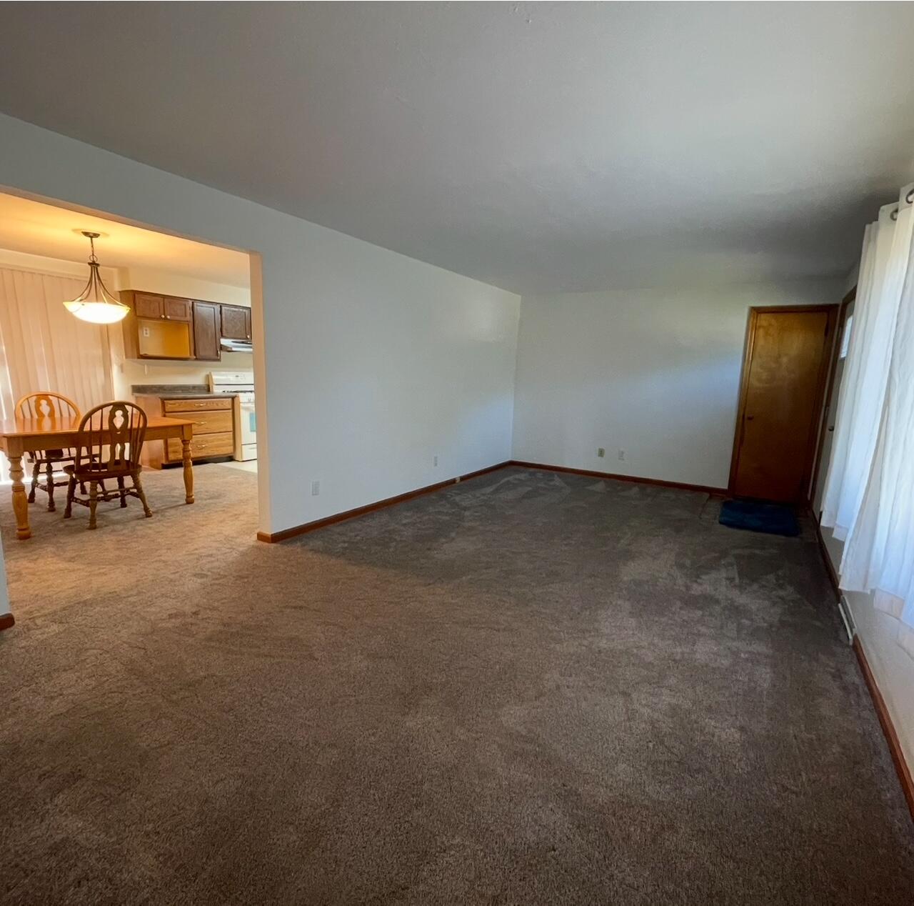 2683 Home Orchard Drive, Springfield, Ohio 45503