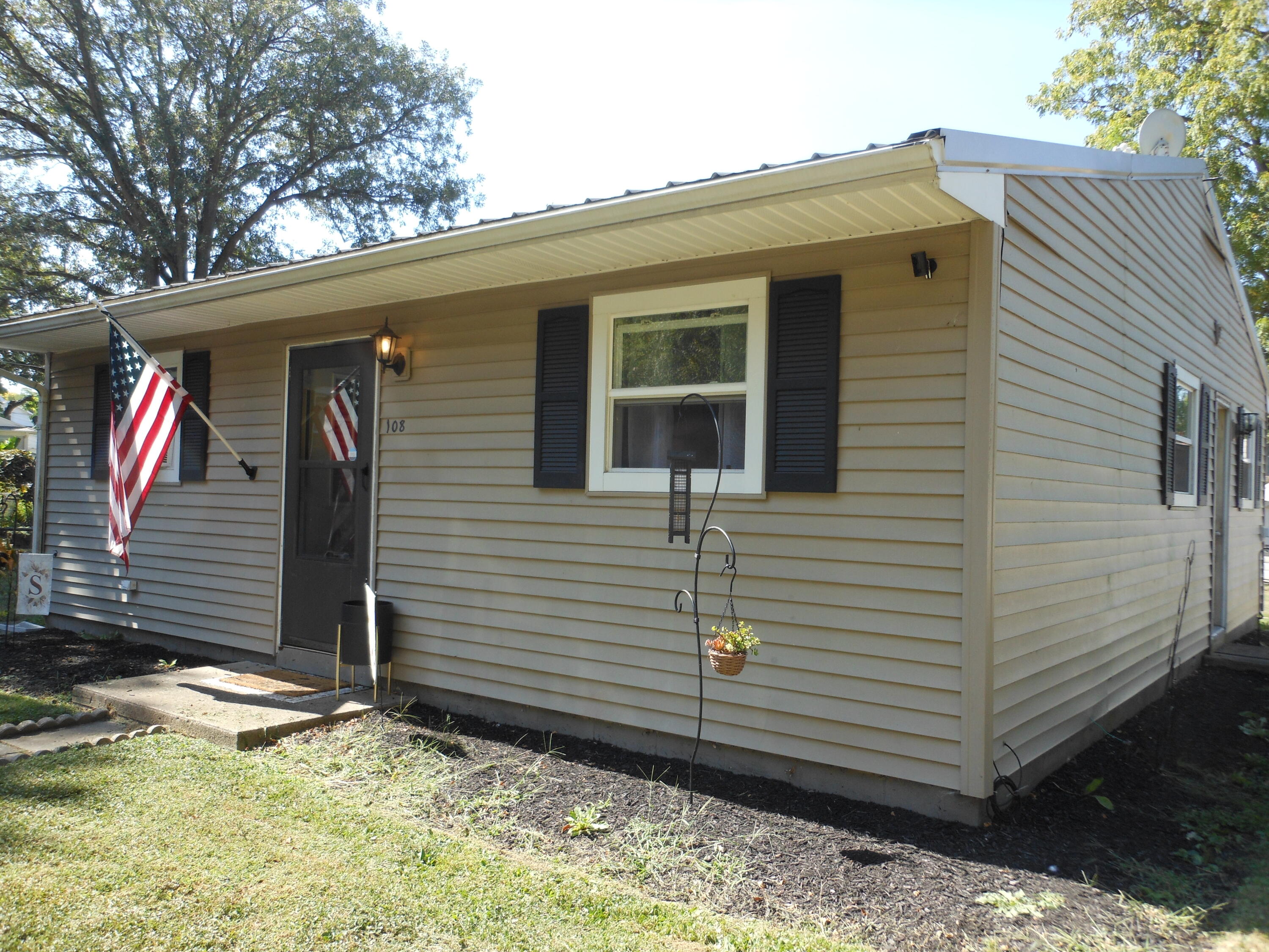 108 River Street, Greenville, Ohio 45331