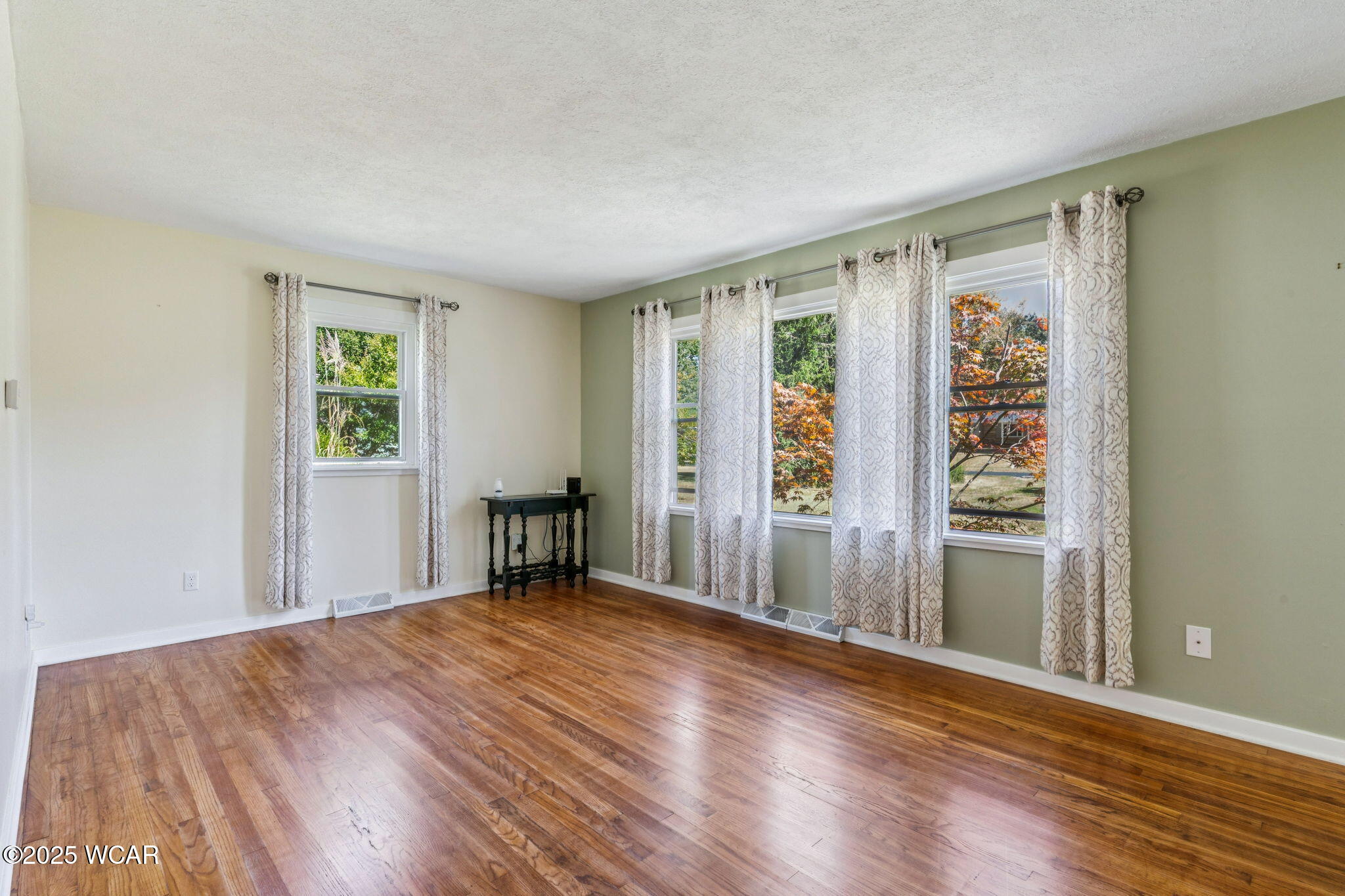 11803 Hillcrest Drive, Kenton, Ohio