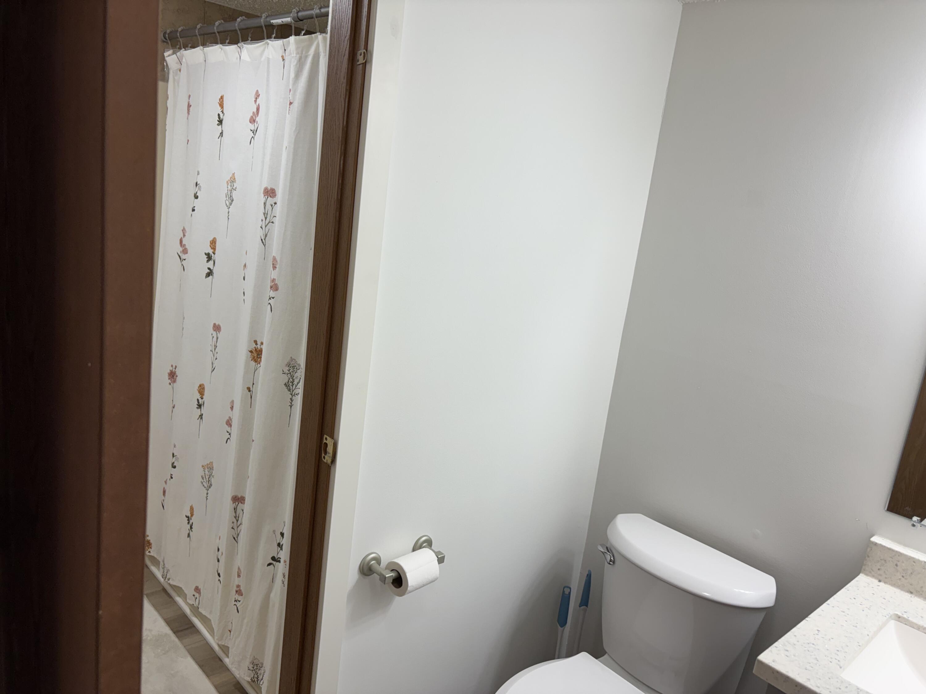 2360 Wapakoneta Avenue, Sidney, Ohio 45365
